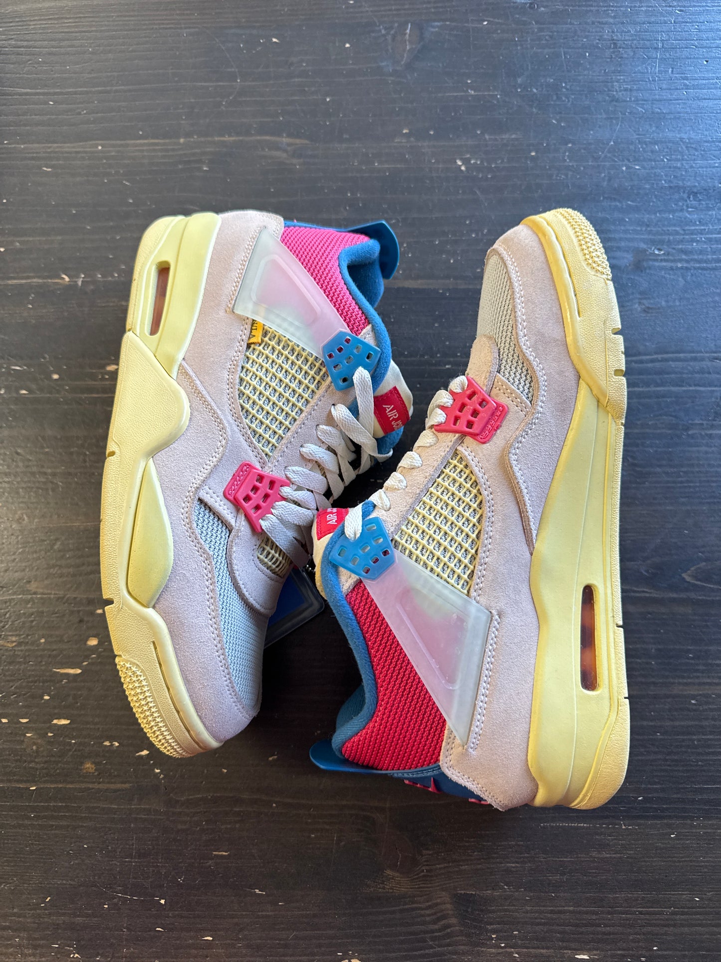 Pre-owed Jordan Retro 4 Union Guava Ice