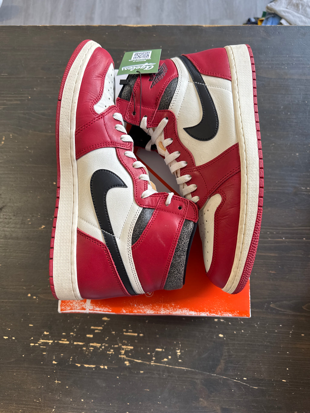 Pre-owned Jordan Retro Chicago 1 Lost & Found