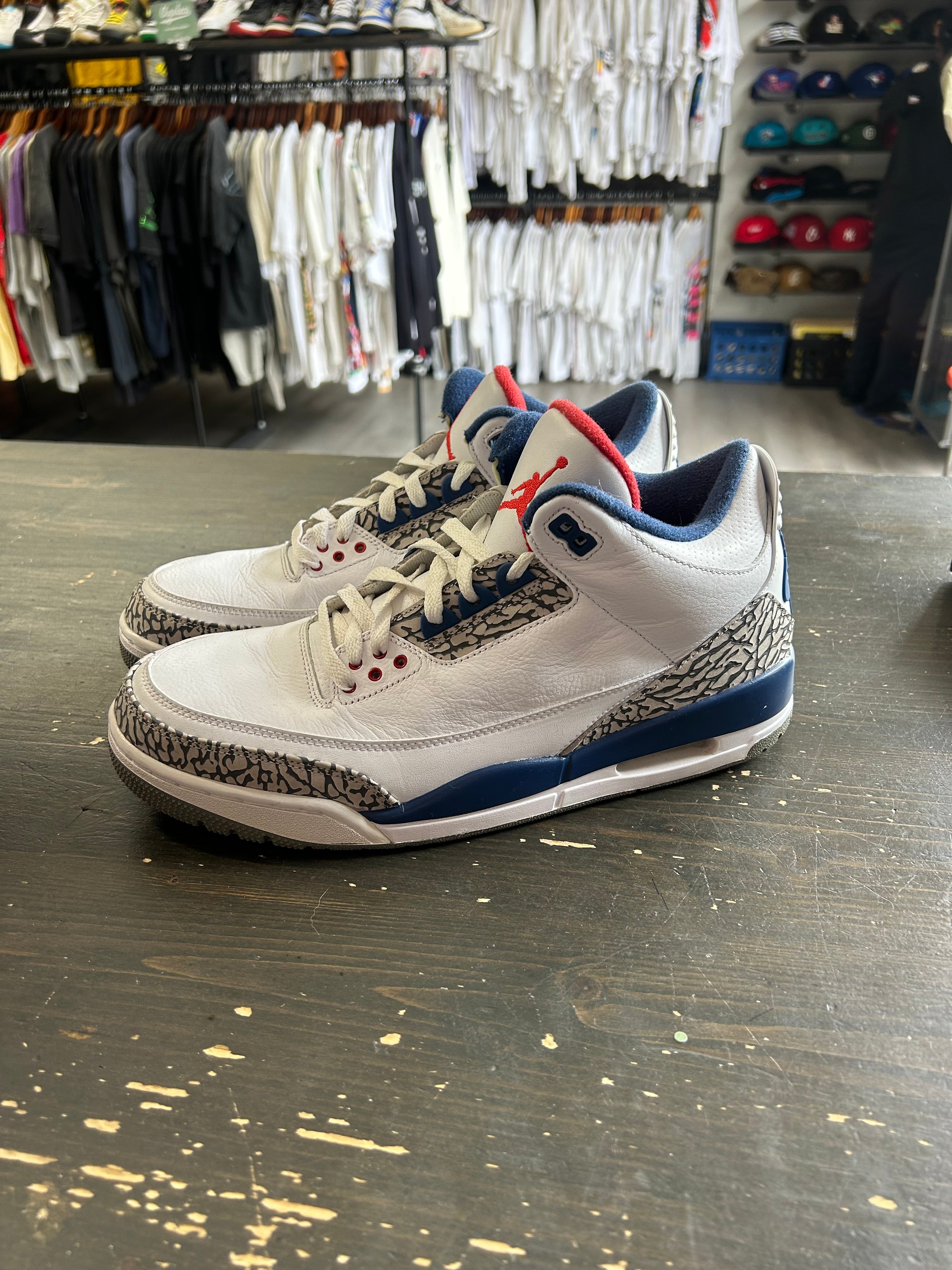 Pre-Owned Jordan 3 Retro True Blue (2016)