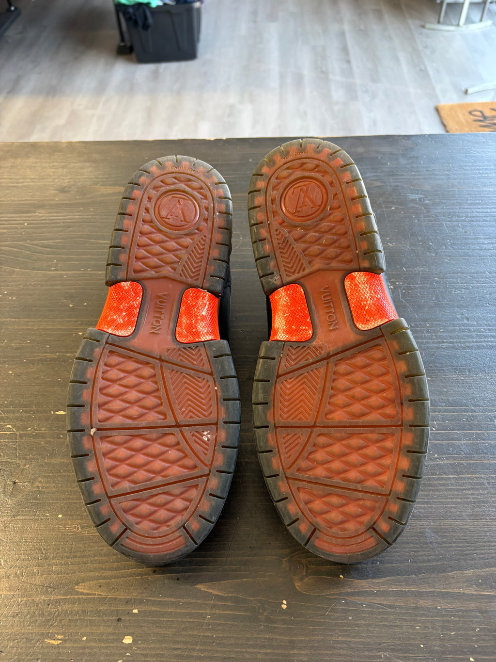 Pre-Owned Louis Vuitton x Lucien Clark A View Black