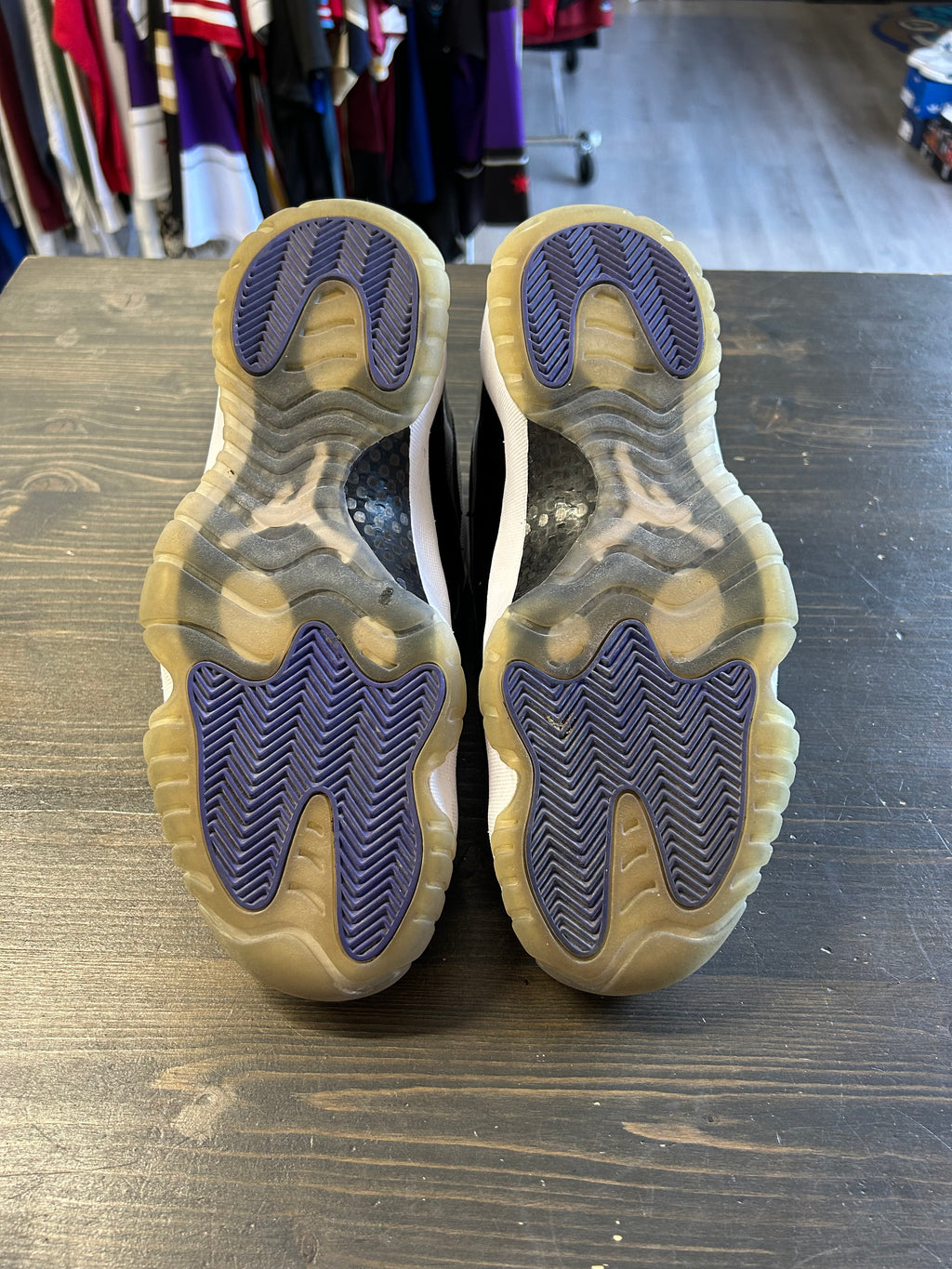 Pre-Owned Jordan 11 Retro Concord (2018)