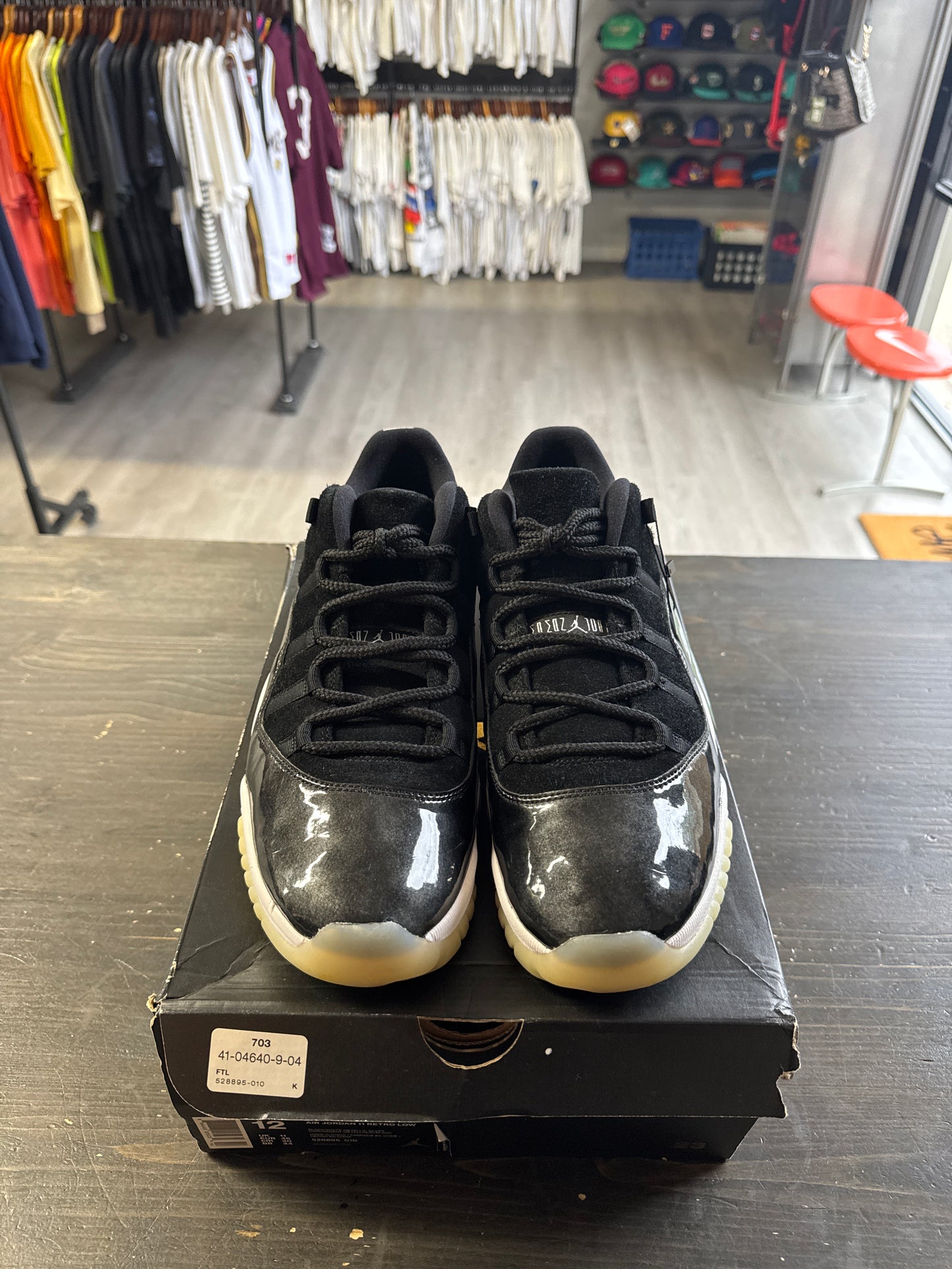Pre-owned Jordan Retro 11 Low Barons