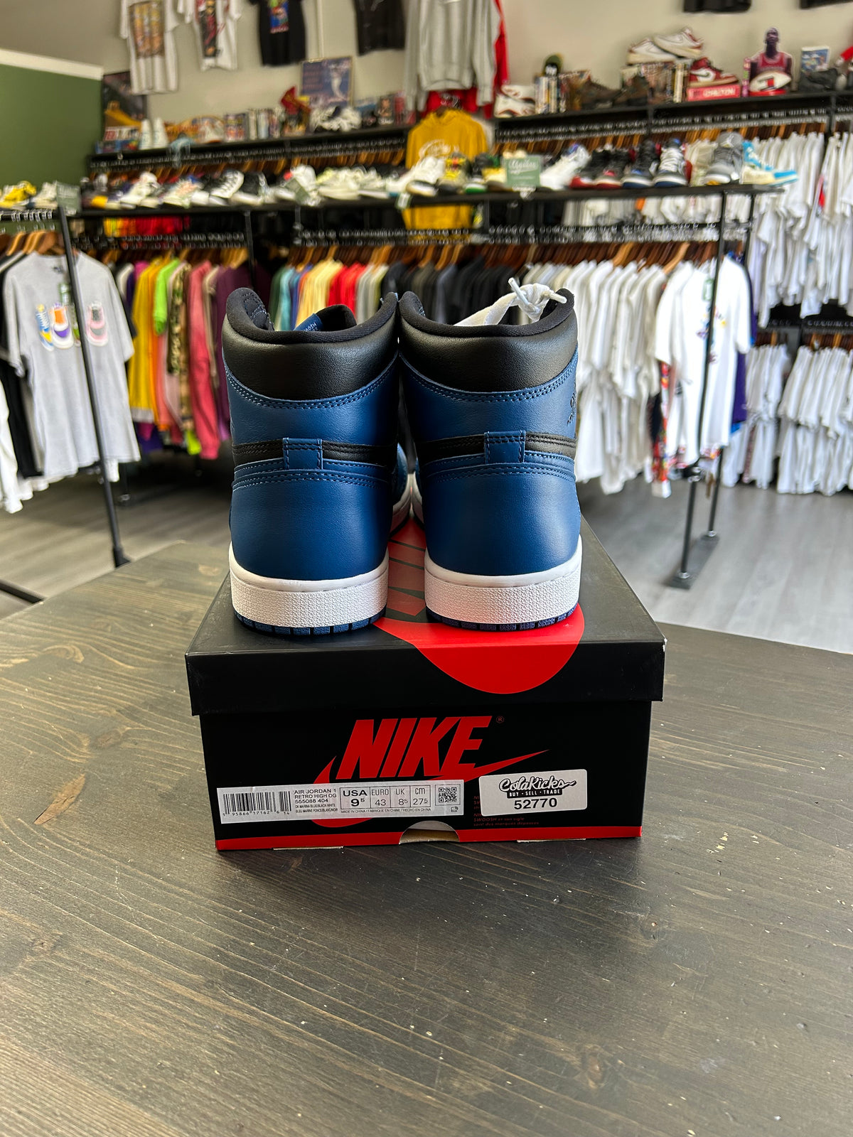 Pre-Owned Jordan 1 Retro High OG Dark Marina Blue