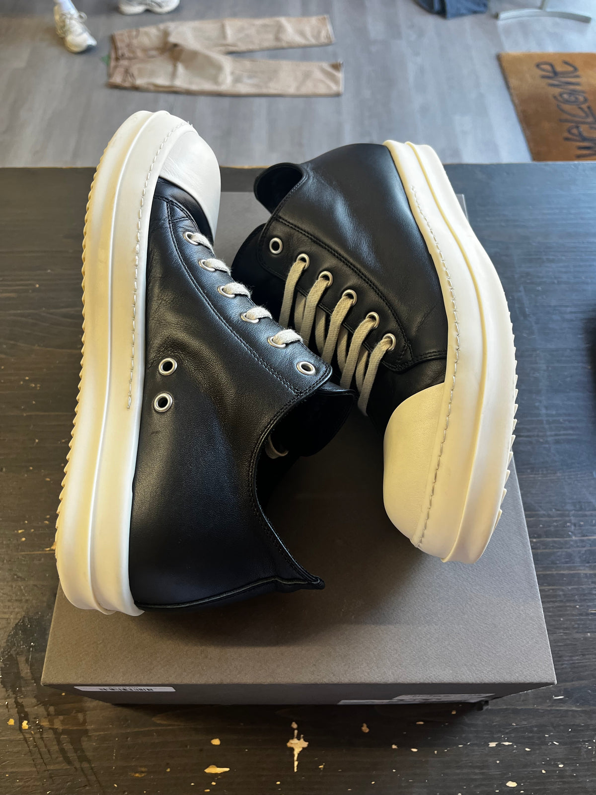 Pre-Owned Rick Owen’s Strobe Low Black