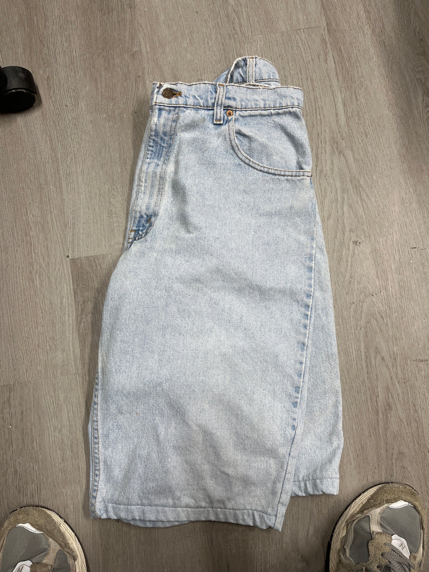 Levi’s 560 Jean Shorts