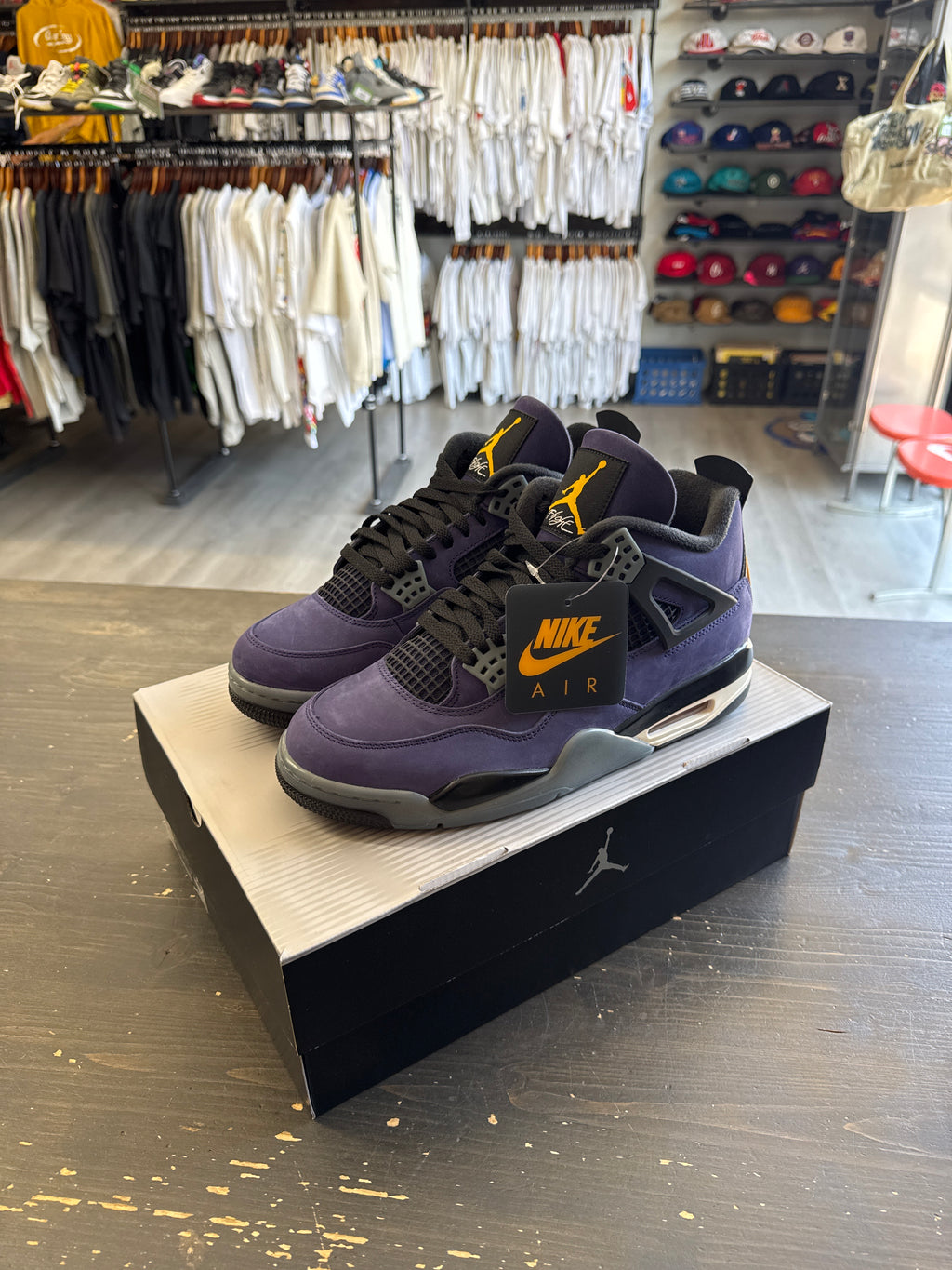Jordan Retro 4 Lakers