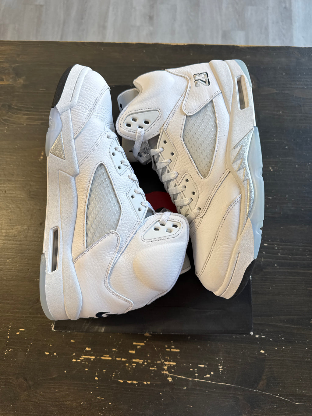 Pre-owned Jordan Retro 5 White Metallic (2026)