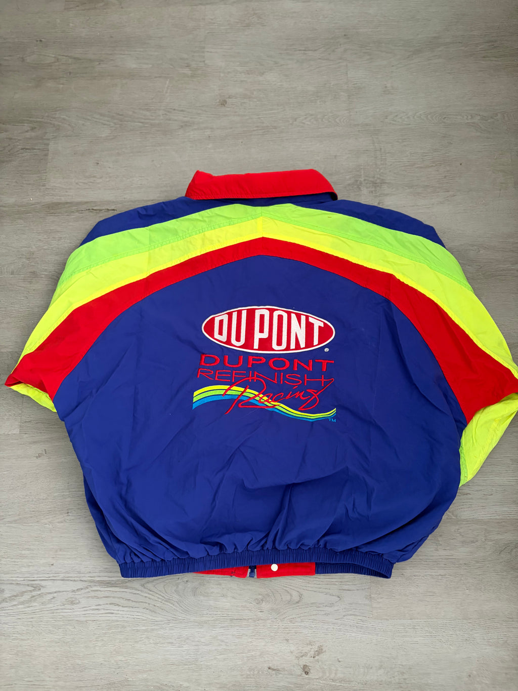 Vintage 90s NASCAR Chase Authentics Jeff Gordon DuPont Jacket