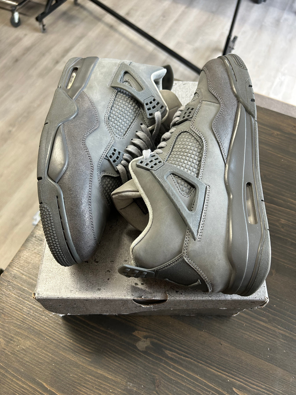 Pre-Owned Jordan 4 Retro SE Paris Olympics Wet Cement