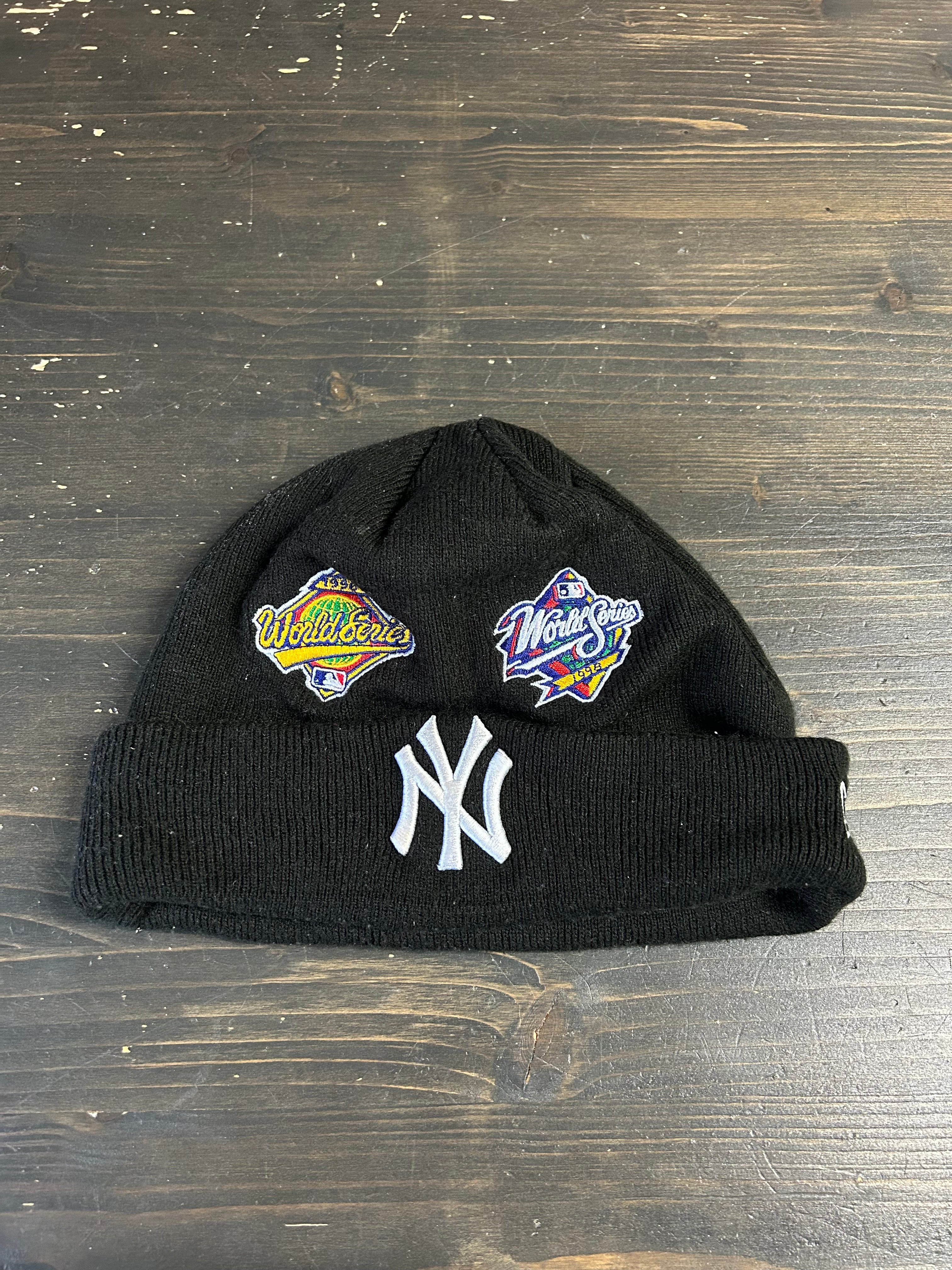 New York Yankees New Era Champions Cuffed Knit Beanie Hat