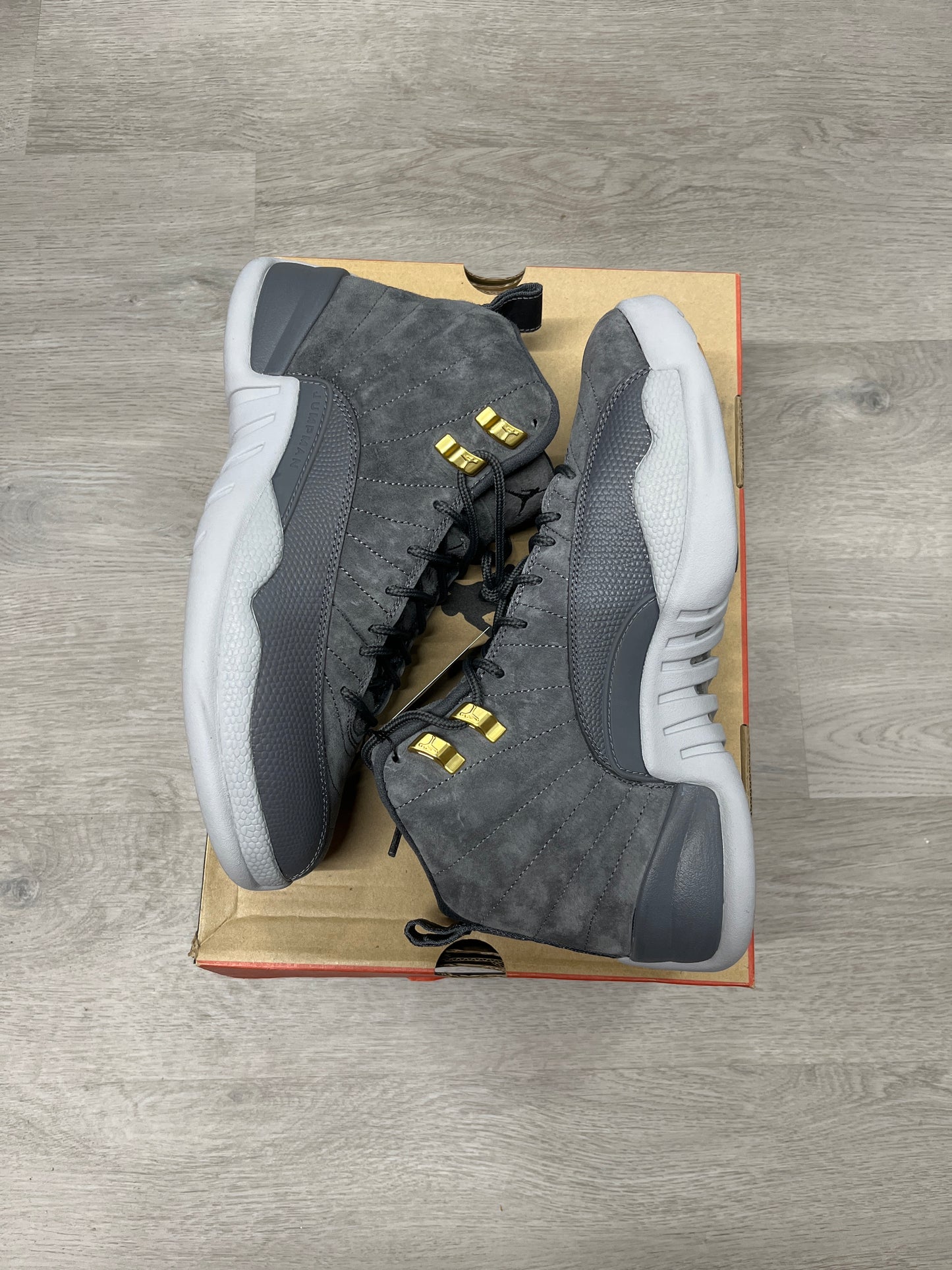 Pre-Owned Jordan 12 Retro
Dark Grey