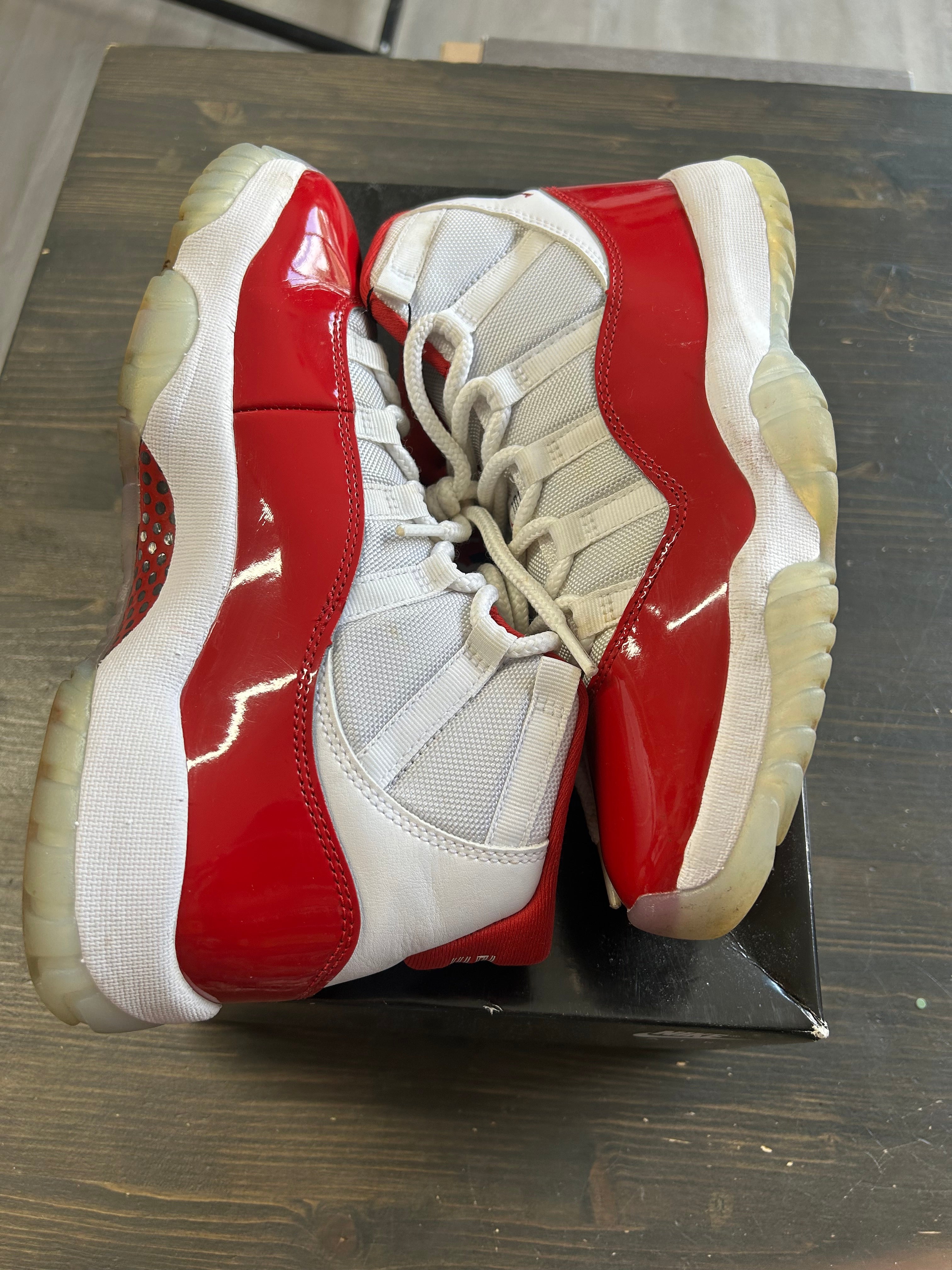 Pre-Owned Jordan 11 Retro Cherry (2022)