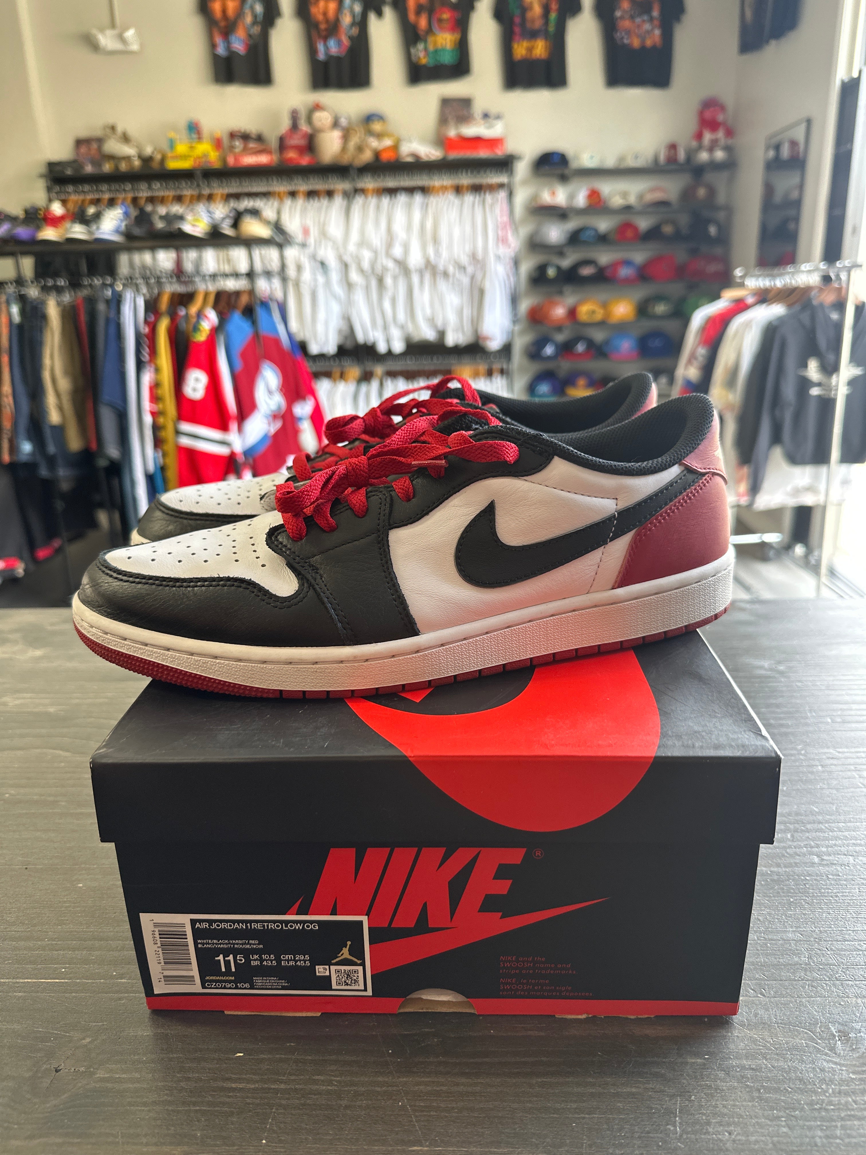 Pre-Owned Jordan 1 Retro Low Black Toe