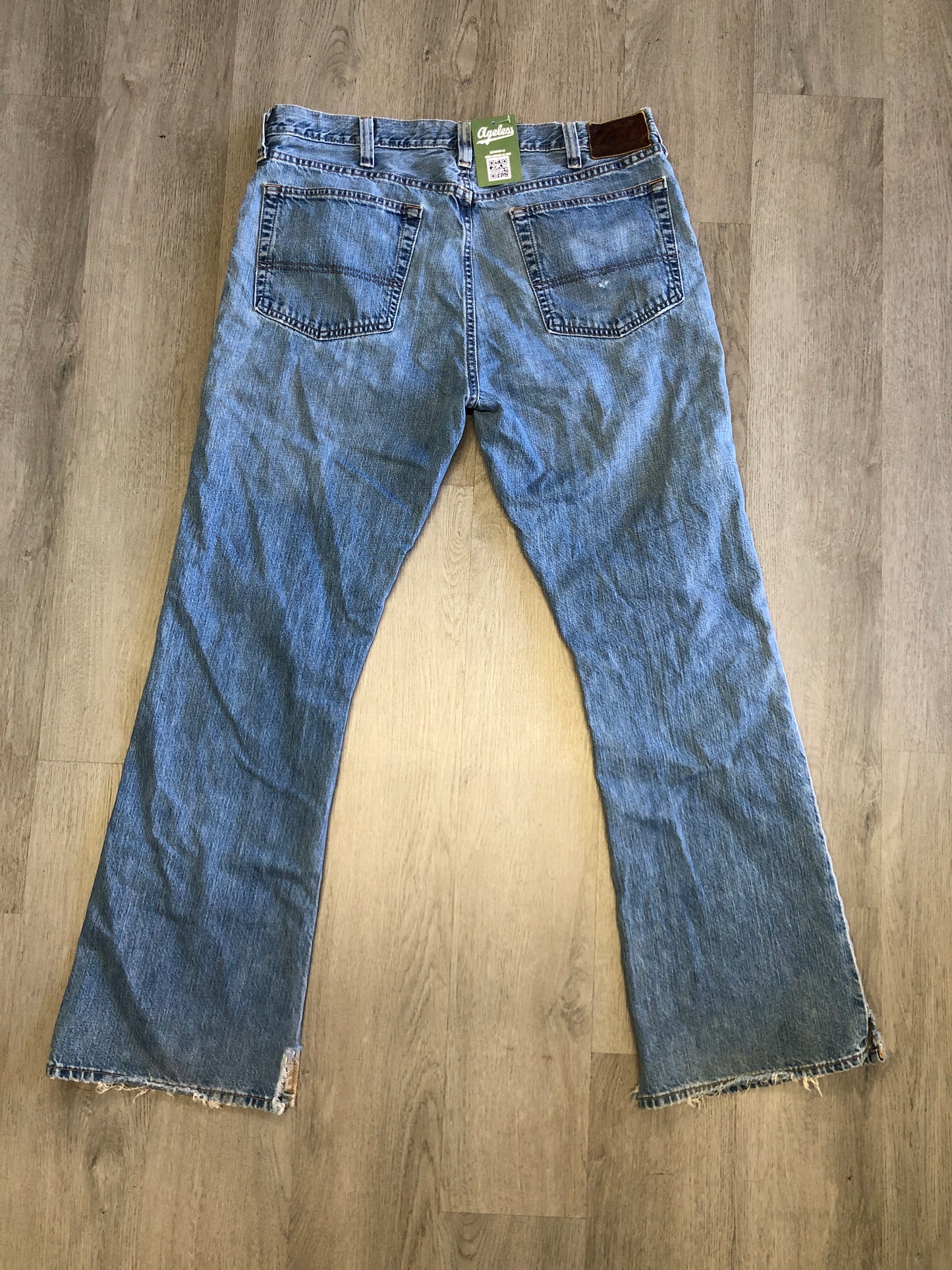 Polo Distressed Jeans