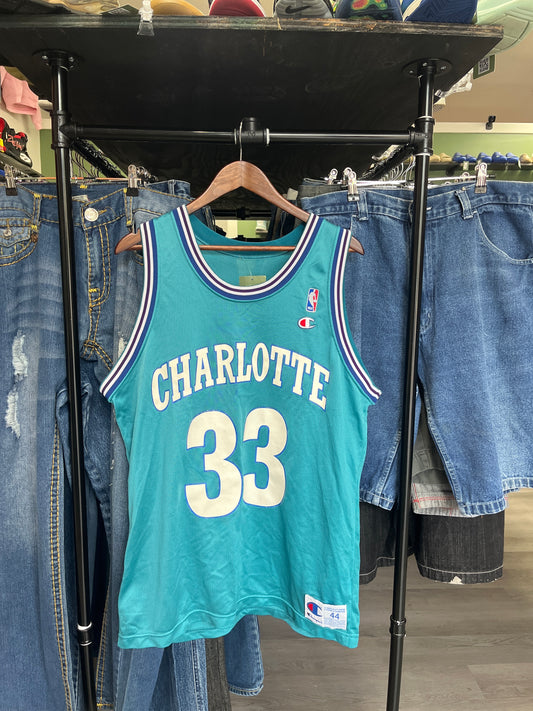 Charlotte Hornets 33 Basketball Jersey