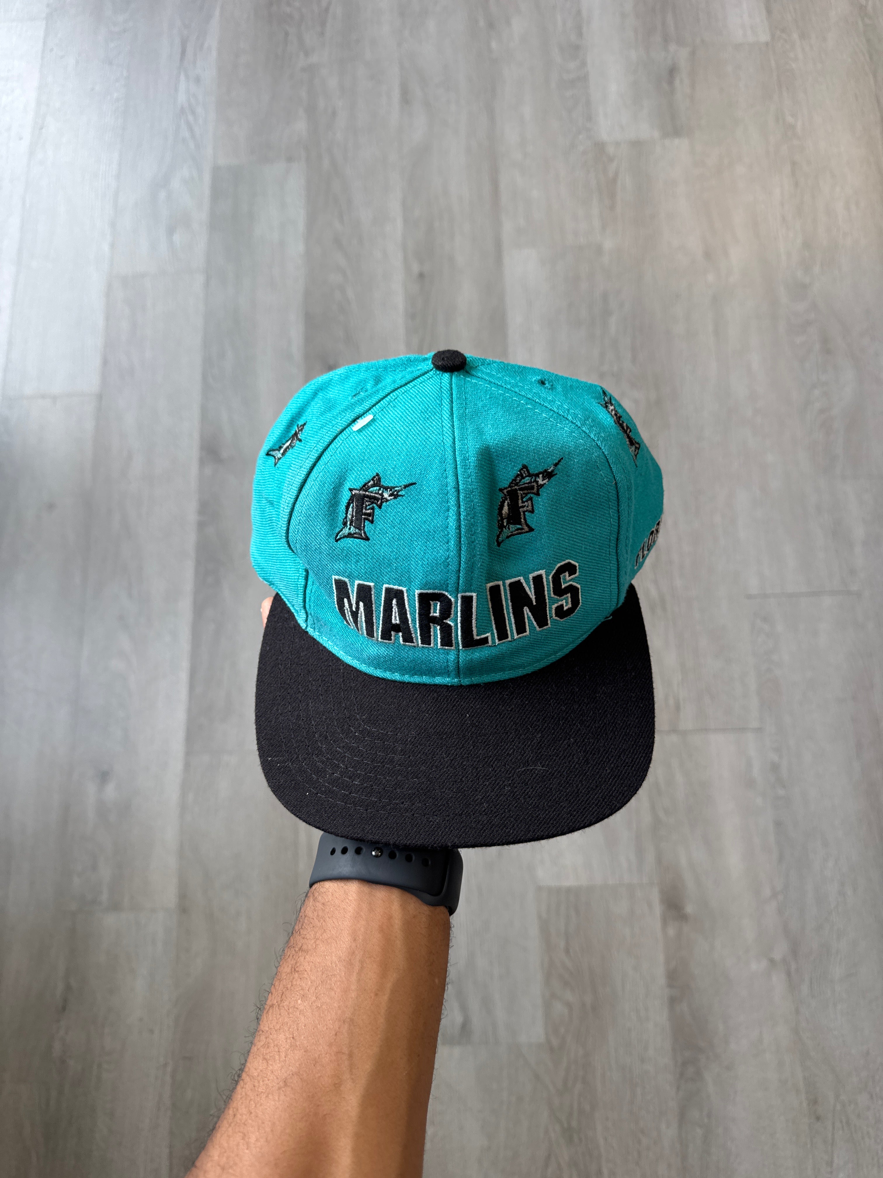 Vintage 90s Signature Sportswear Florida Marlins Snapback Hat