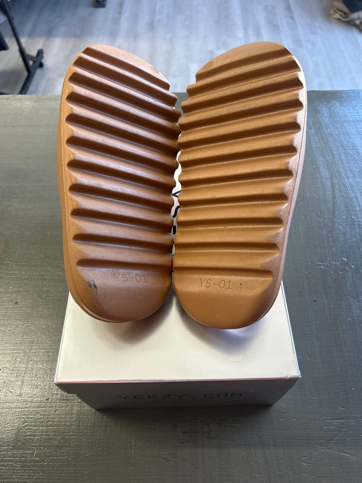 Pre-Owned YZY YS-01 Caramel