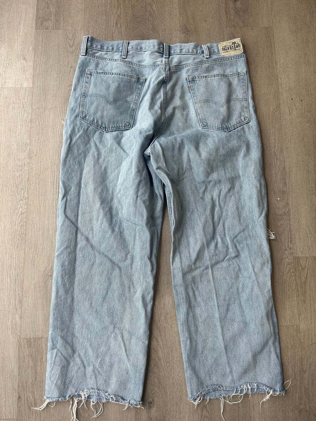 Vintage Disstressed Silver Tab Levi’s Jeans