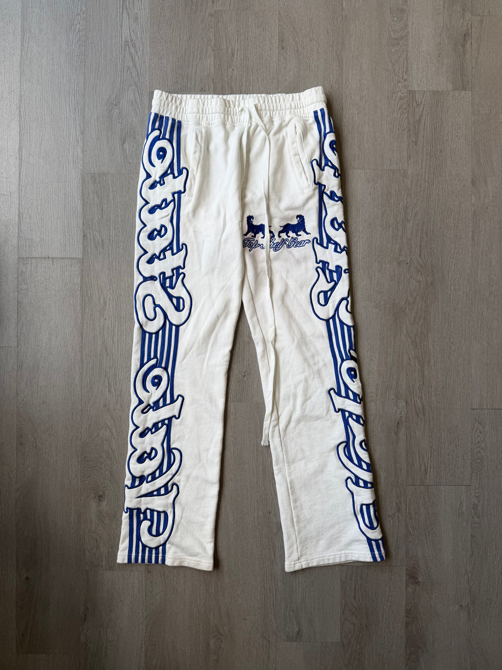 Vale White/Blue Insignia Sweats