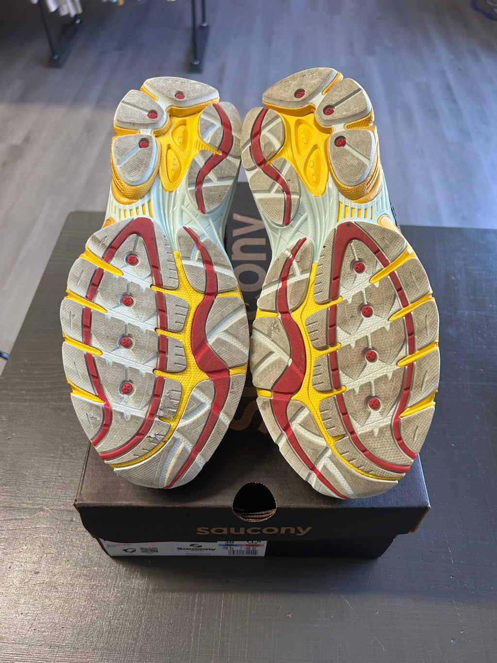 Pre-Owned Saucony ProGrid Omni 9 City Pack Tokyo