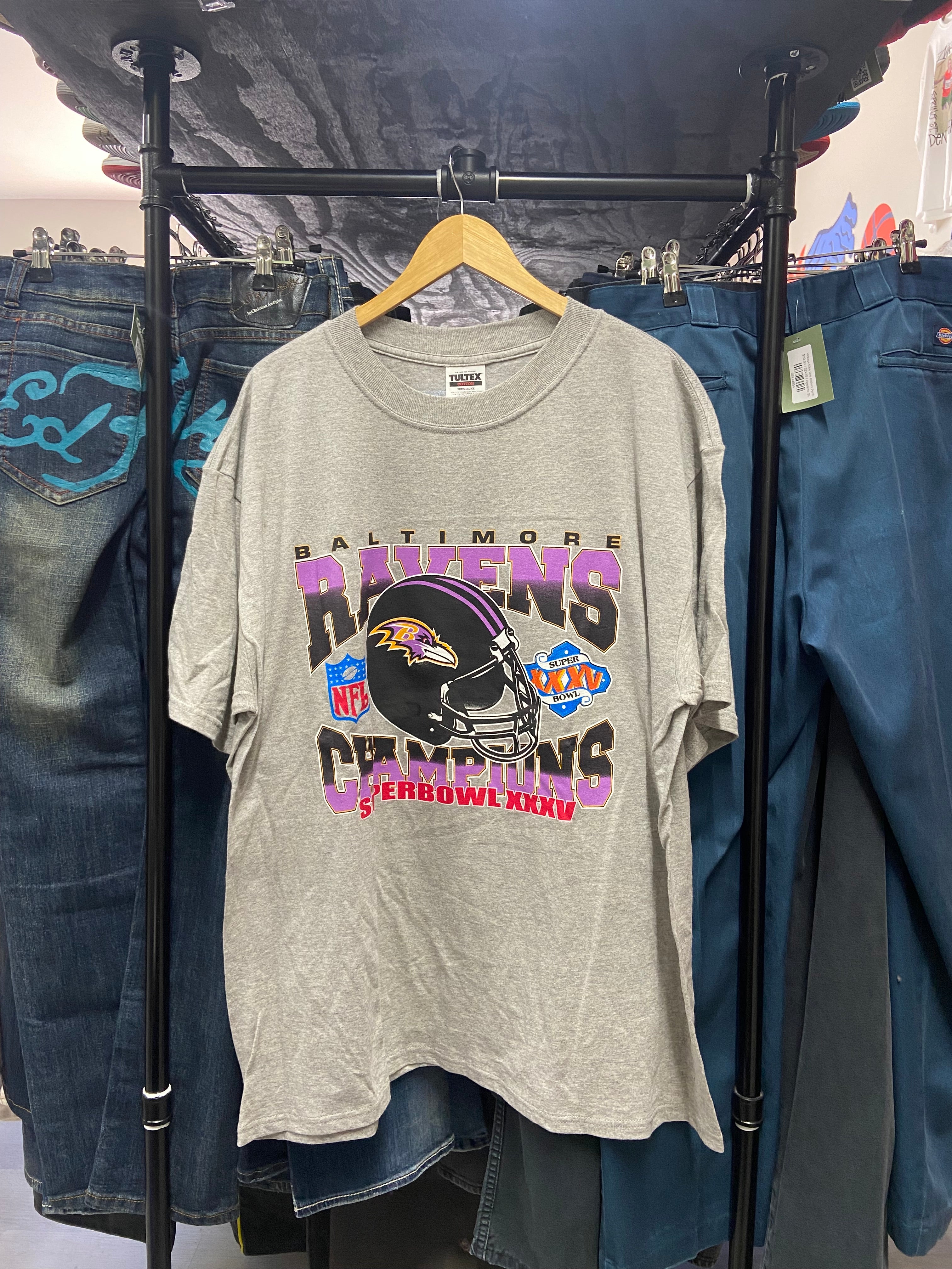 Grey 2001 Baltimore Ravens Superbowl XXXV Champions Tee