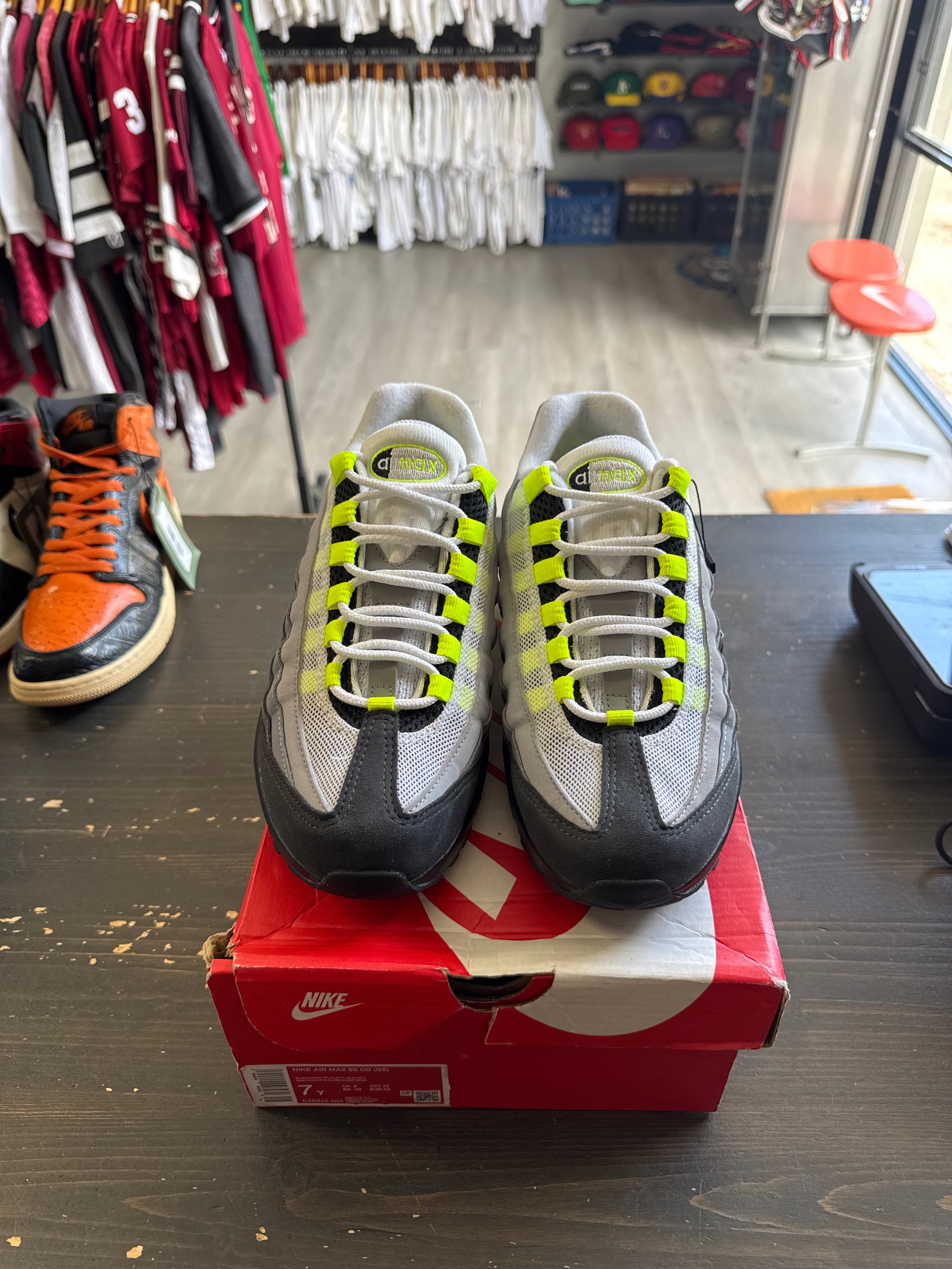 Pre-Owned Nike Air Max 95 OG Neon (2020) (GS)
