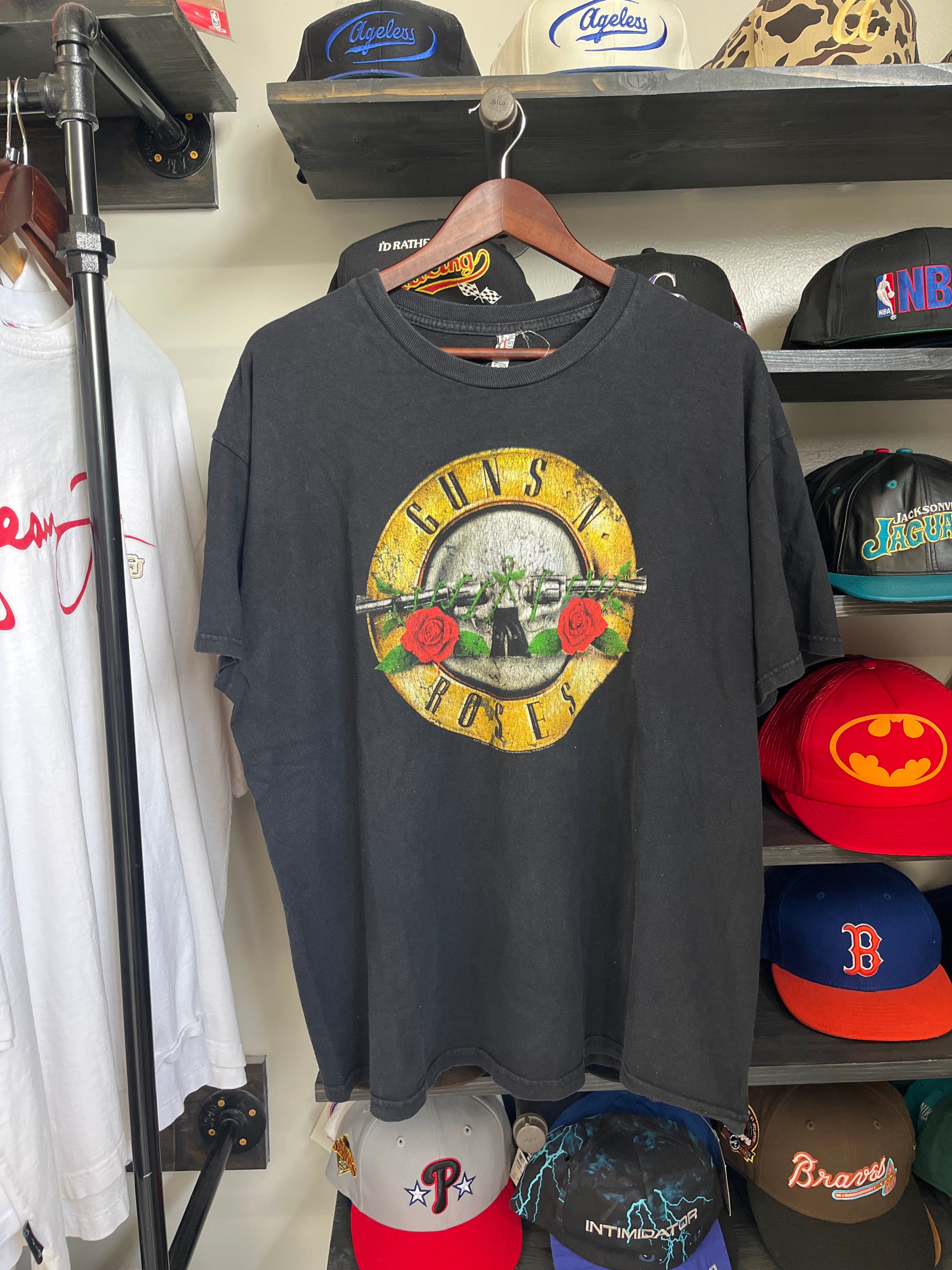 Guns & Roses Tee