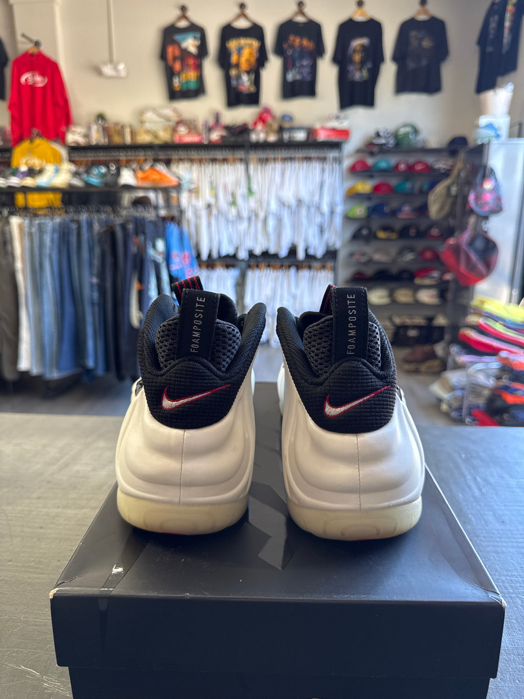 Pre-owned Nike Air Foamposite Pro Pearl (2025)