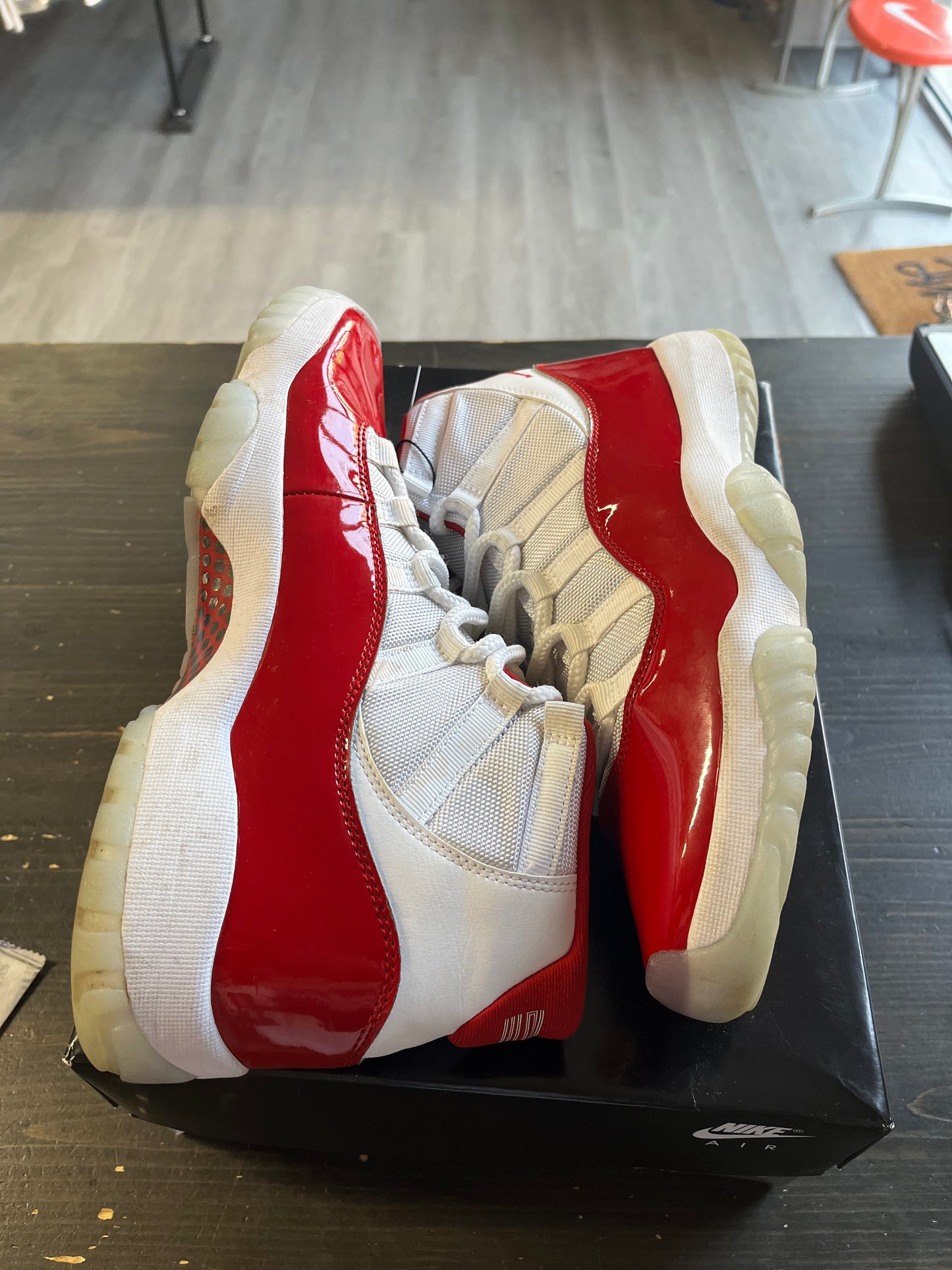 Pre-Owned Jordan 11 Retro Cherry (2022)