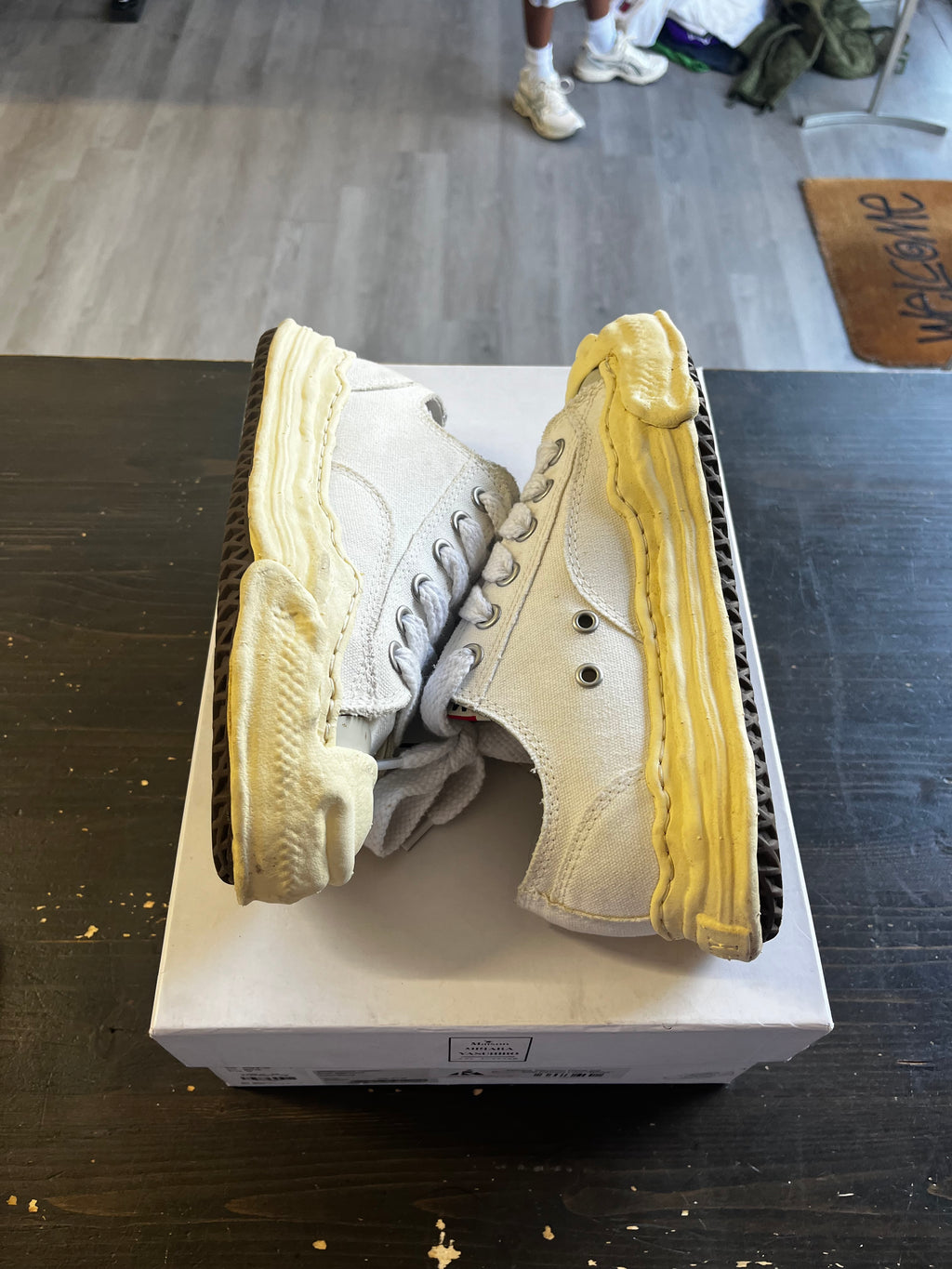 Pre-Owned Maison Mihara Yasuhiro Hank OG Vintage Sole Canvas Low White