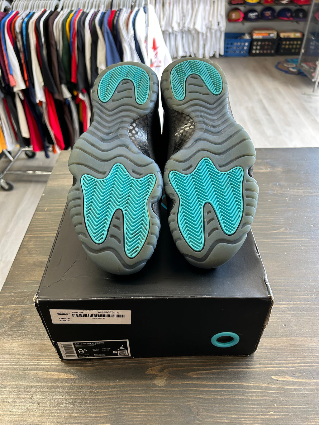Pre-Owned Jordan 11 Retro Gamma Blue (2025)
