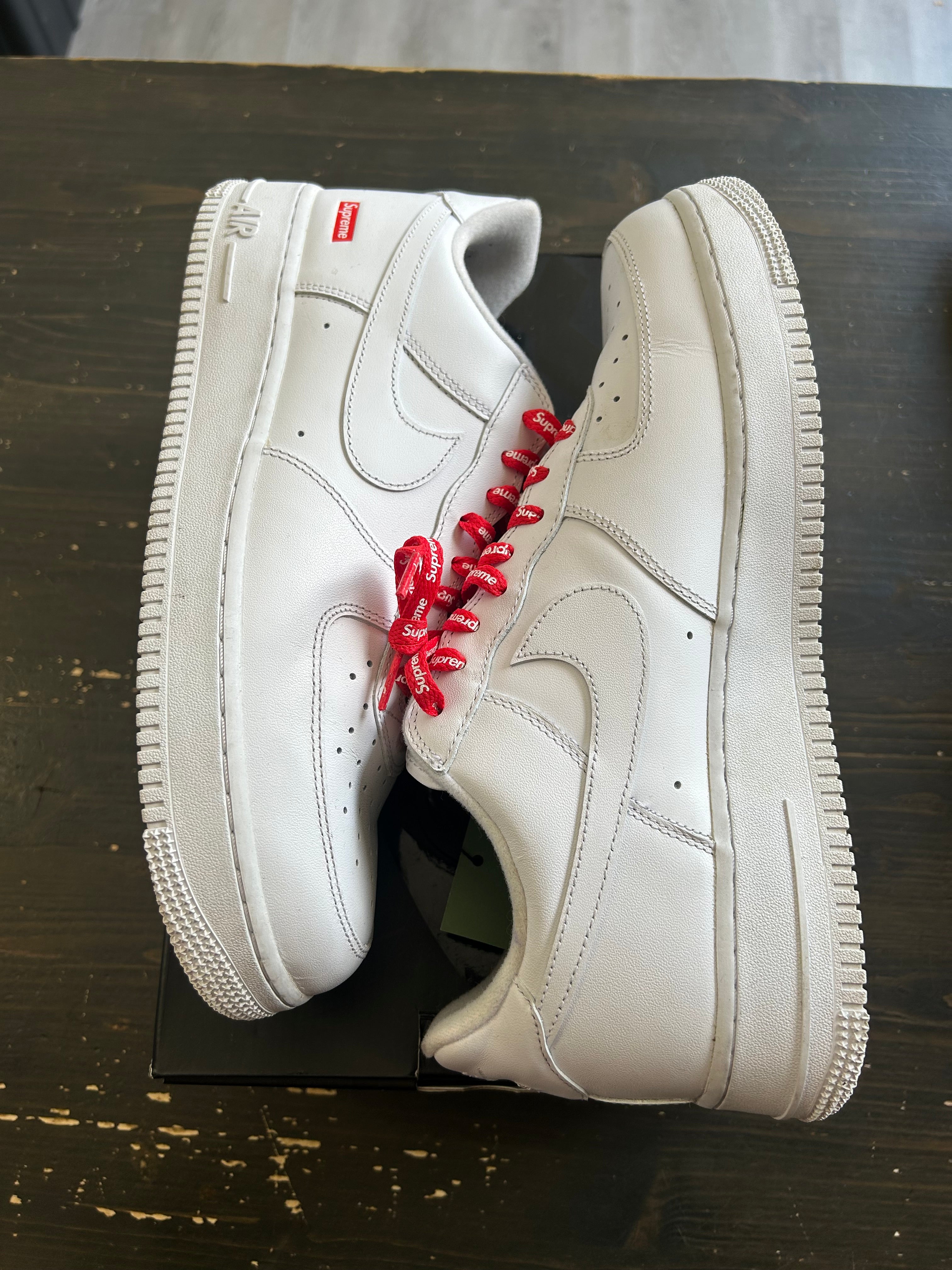 Pre-owned Nike Air Force 1 Low Supreme White