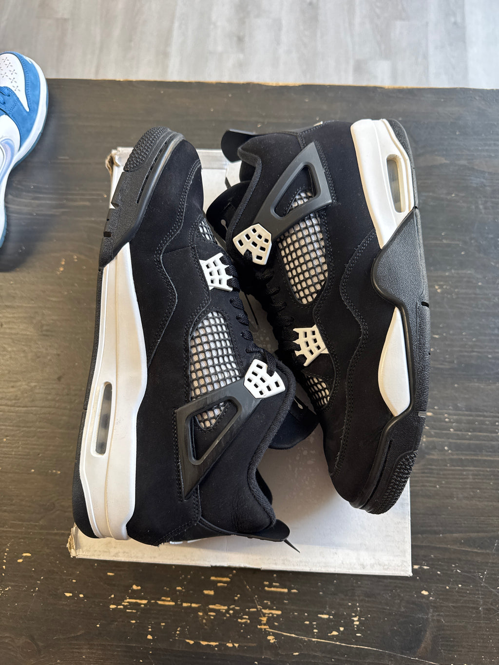 Pre-owned Jordan Retro 4 White Thunder