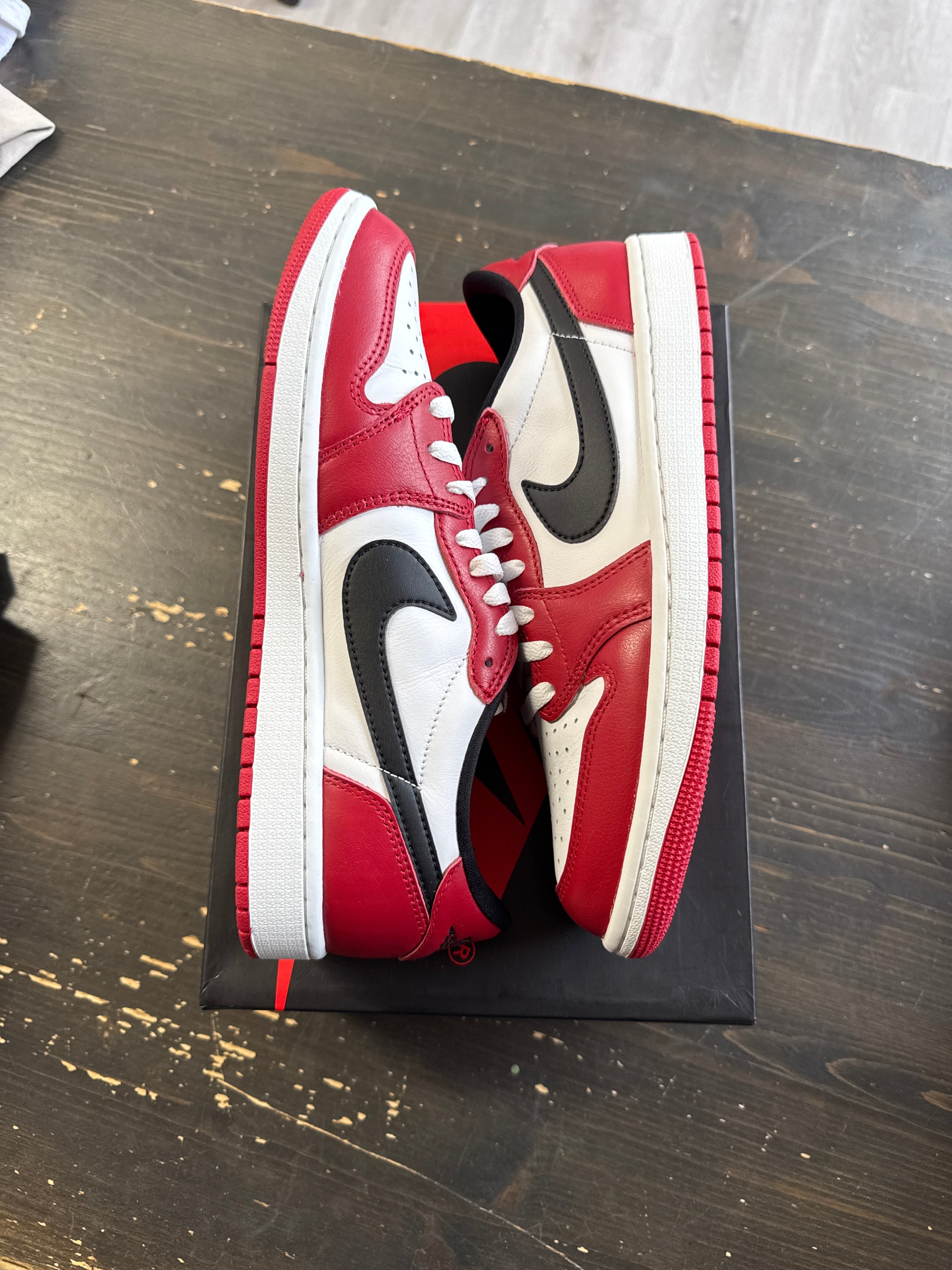 Pre-owned Jordan Retro 1 Low Chicago (2025)
