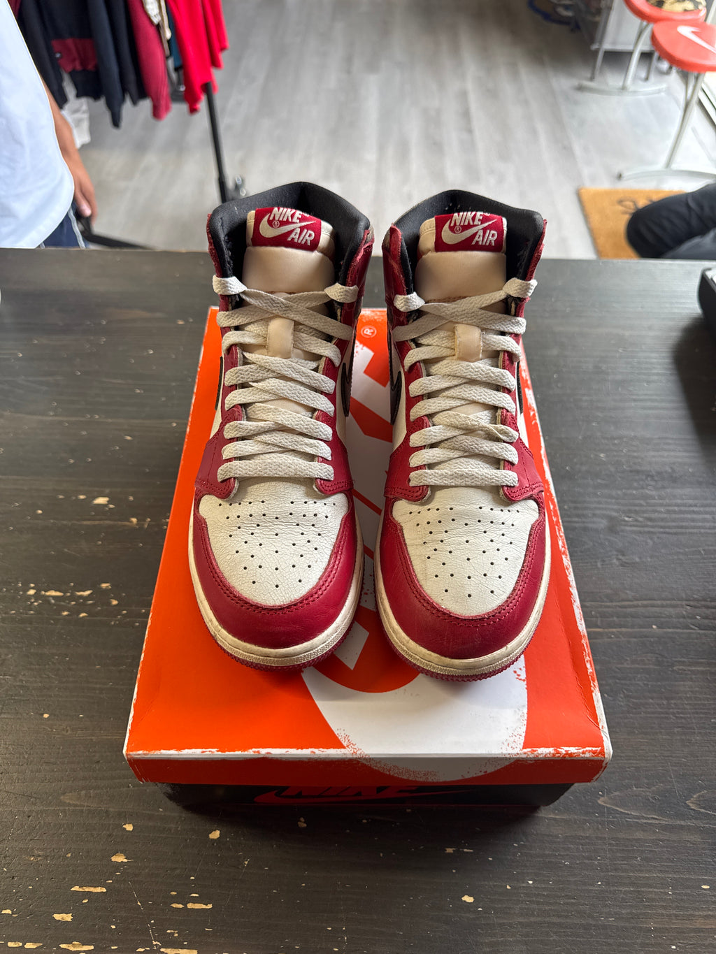 Pre-owned Jordan Retro 1 Chicago Lost & Found