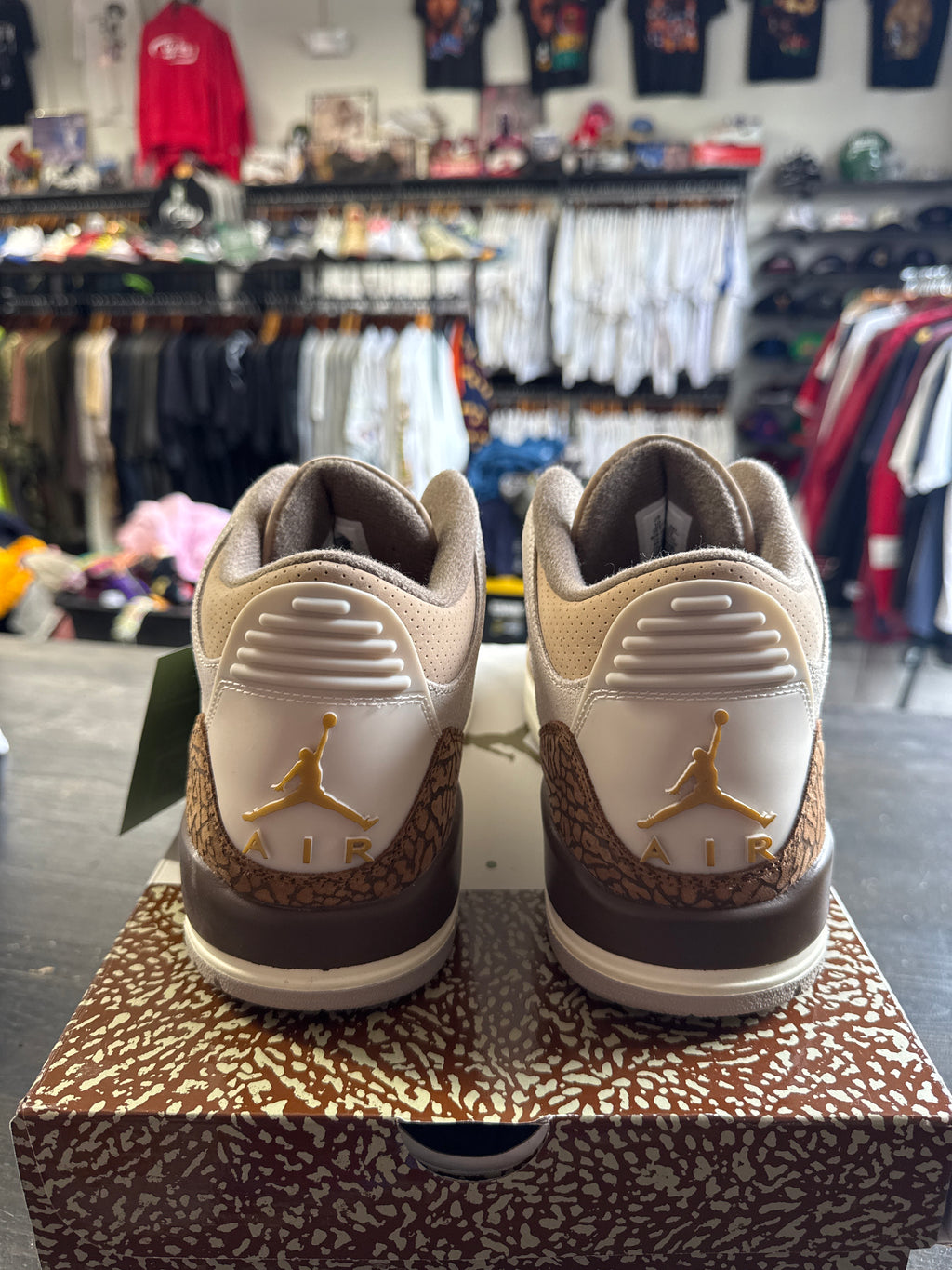 Pre-owned Jordan Retro 3 Palomino