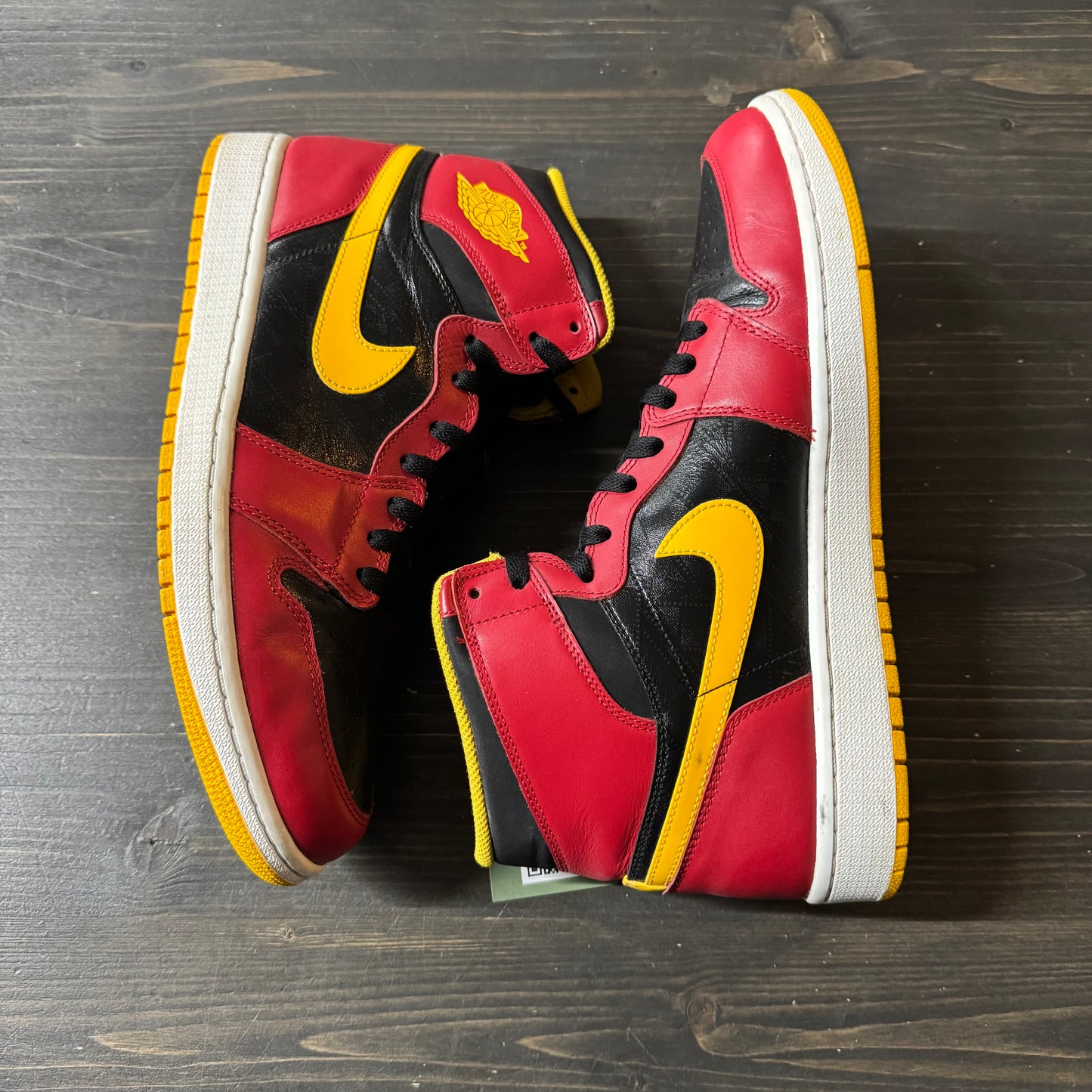 Pre-owned Jordan 1 Black Red