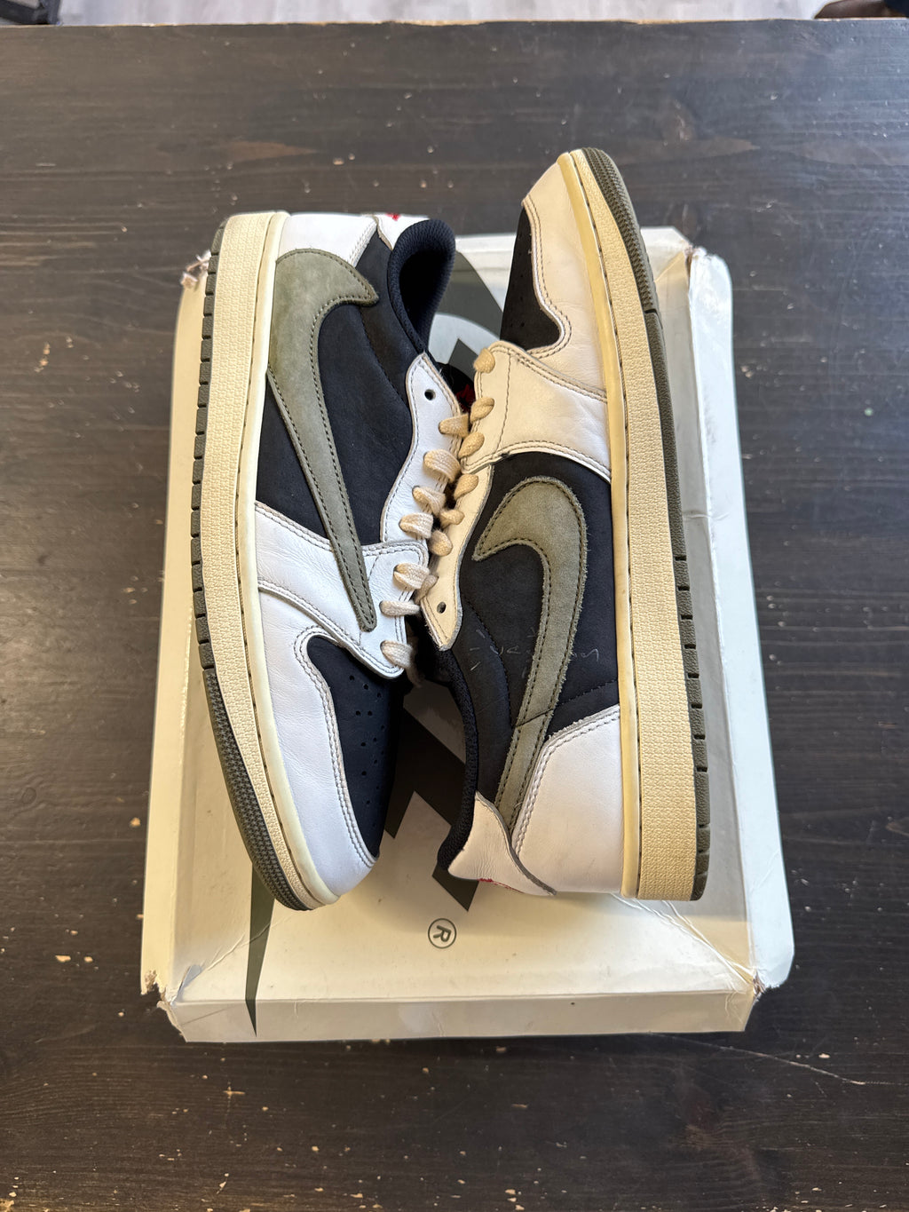 Pre-owned Women’s Jordan Retro 1 Low Olive
