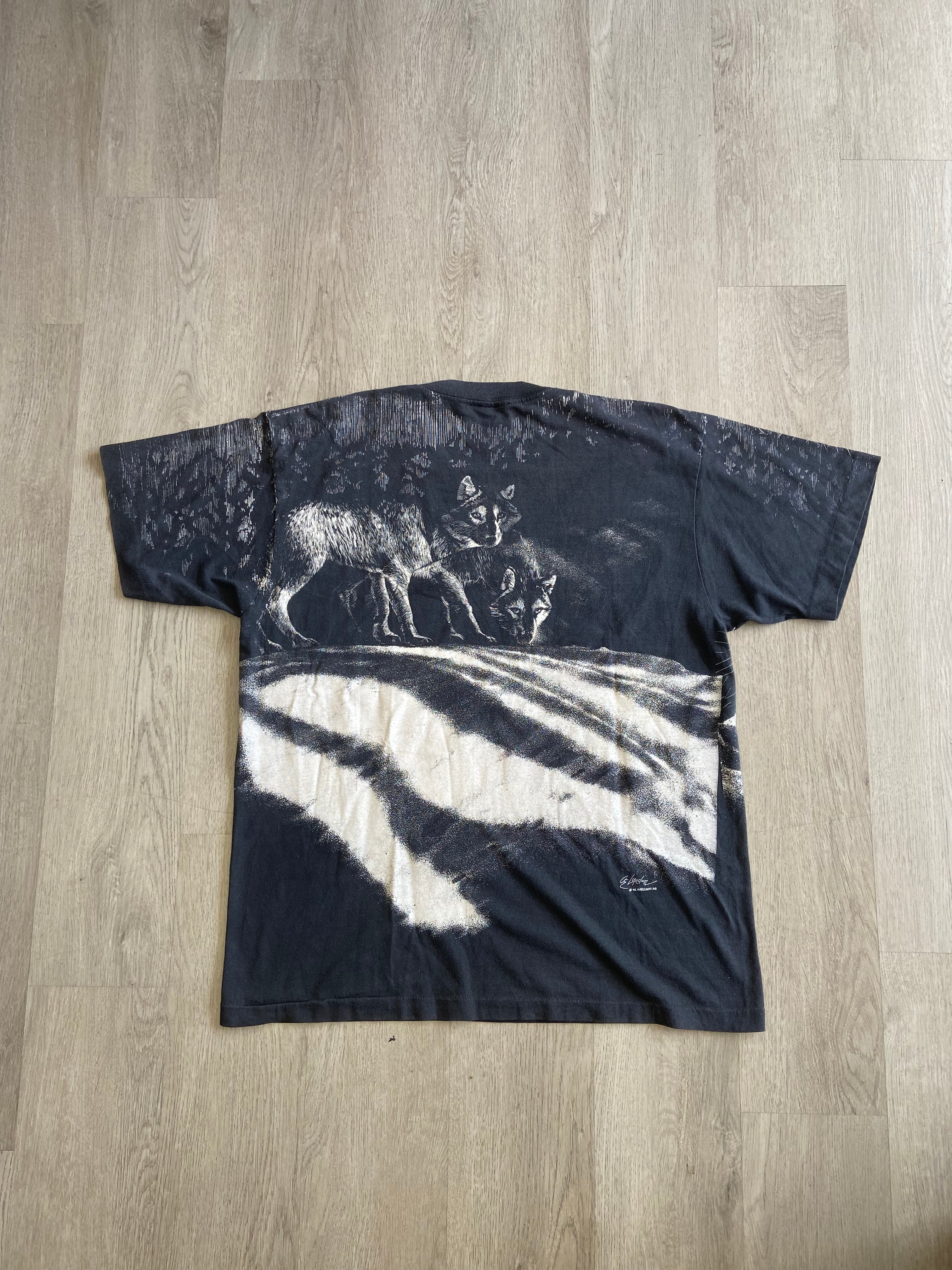 Vintage Black 1992 Harlequin Wolf Animal AOP Tee