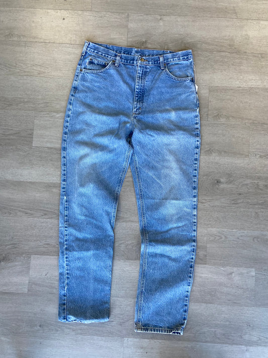 Vintage Carhartt Light Wash Traditional Fit Jeans