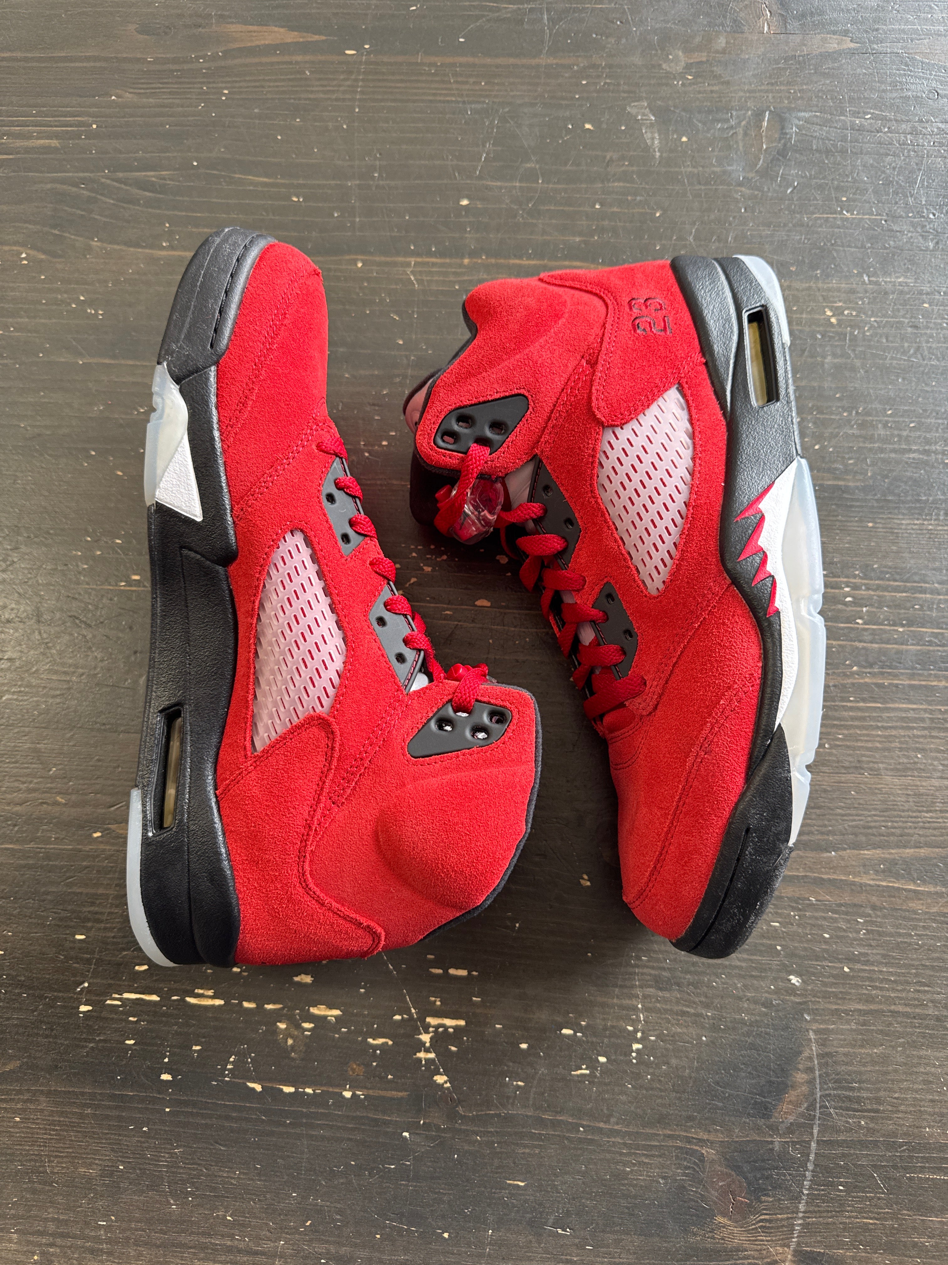 Pre-owned Jordan Retro 5 Raging Bull 2021