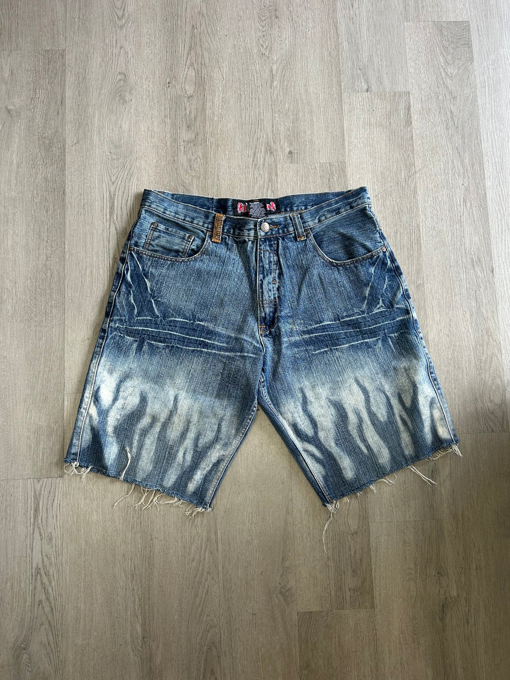 Second Skin Dark Acid Wash Flame Jorts