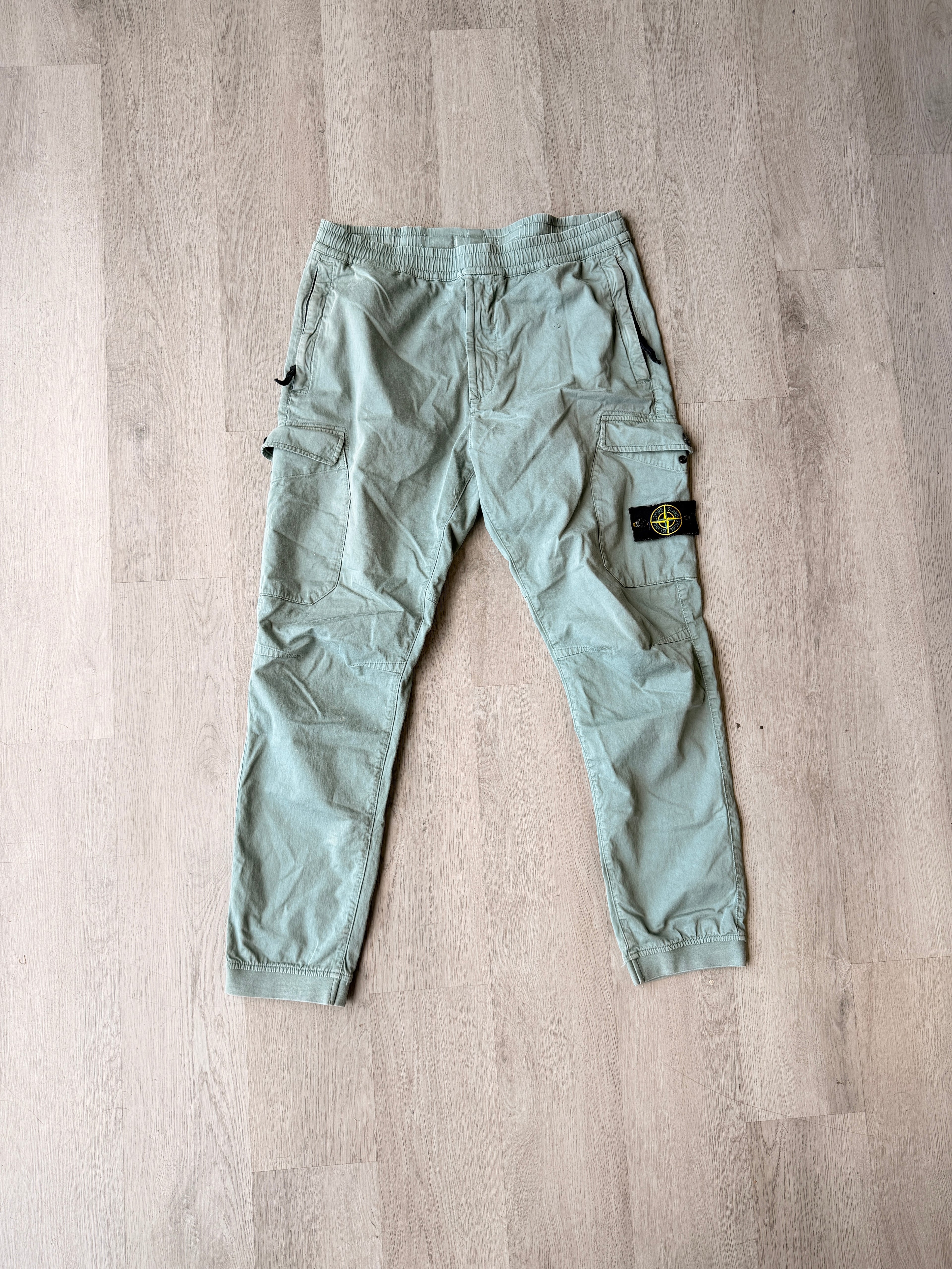 Pre-Owned Stone Island Compass-Badge Cargo Pants