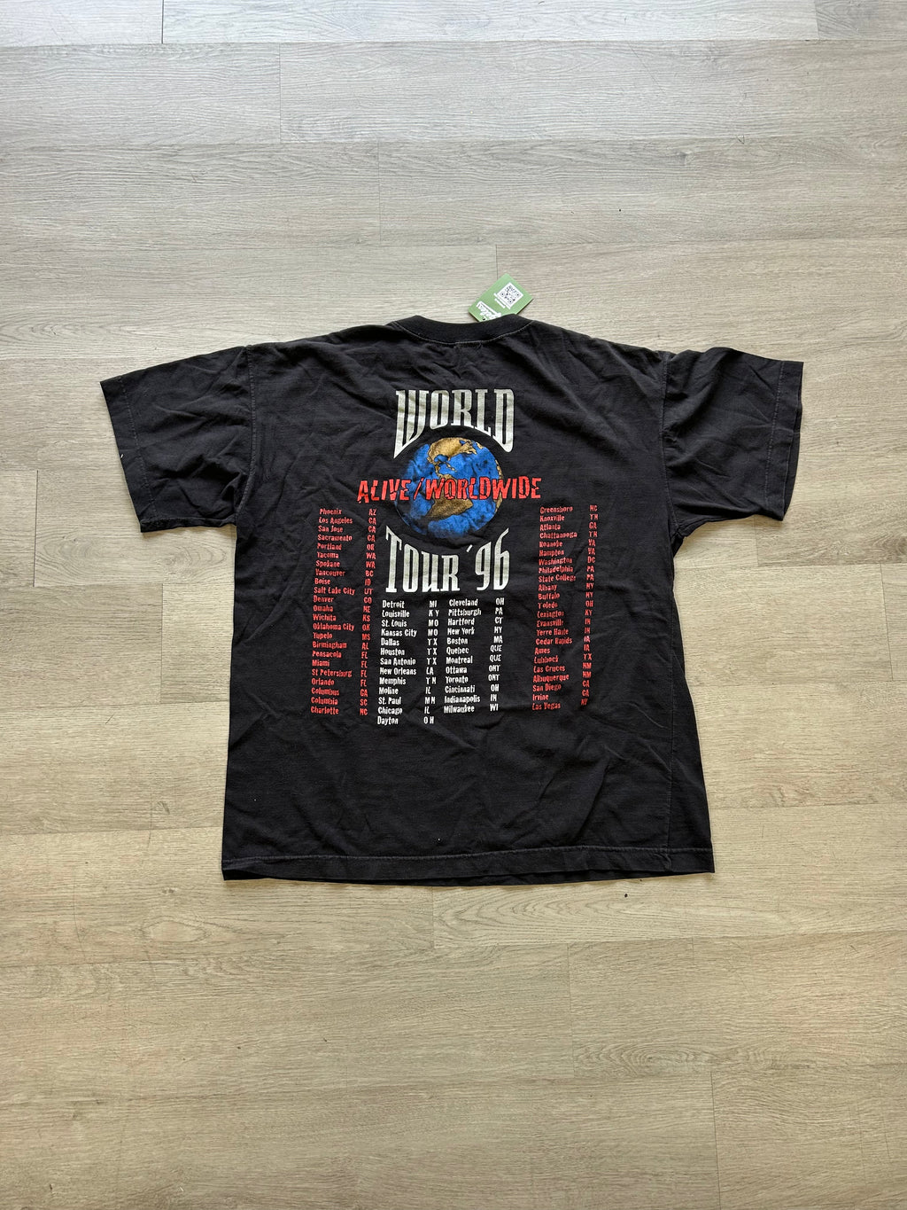 Vintage Kiss 1996 Alive/Worldwide World Tour Tee