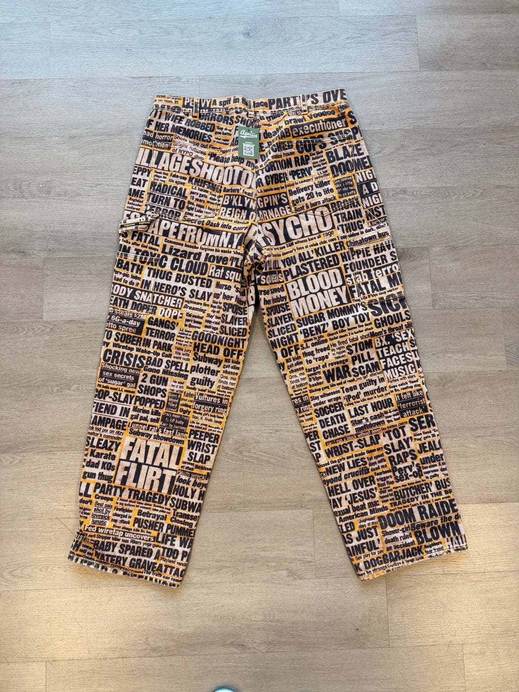 Brand New Supreme Dash Snow Double Knee