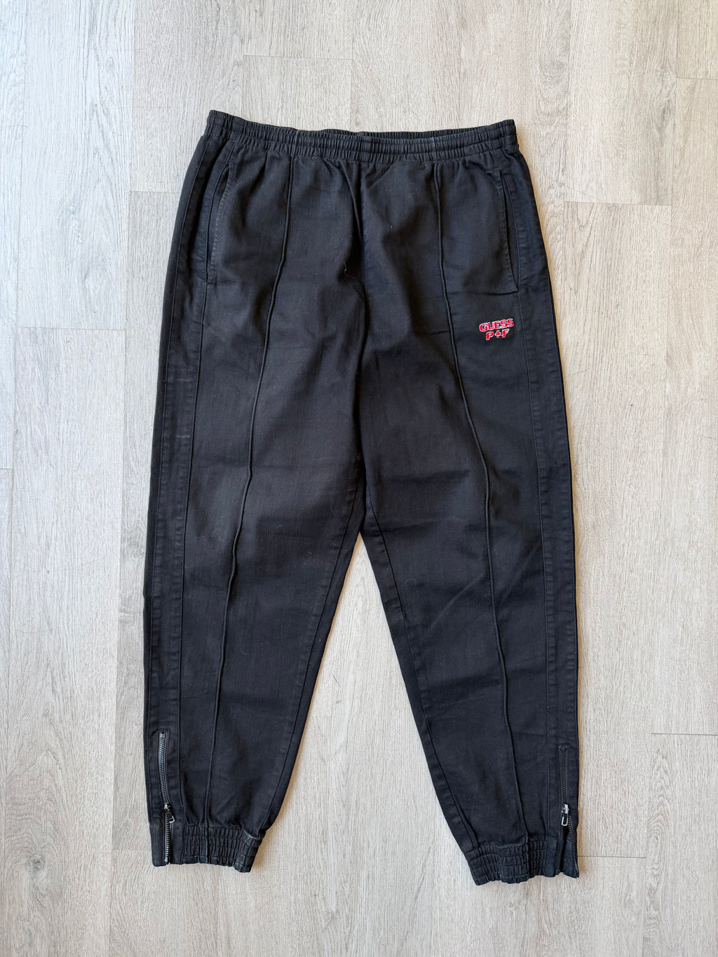 Guess x Place Faces Sweatpants