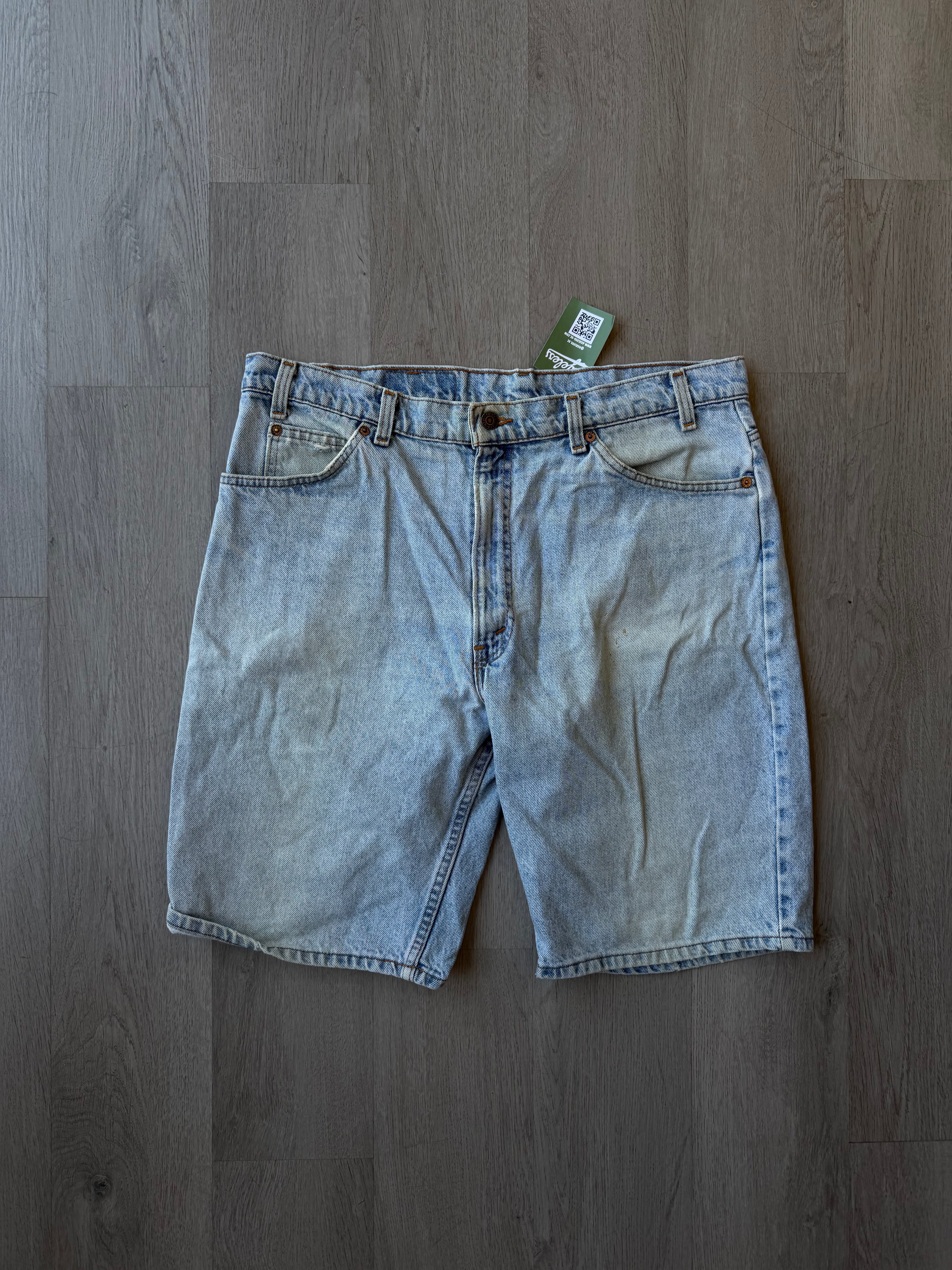 Vintage Levi Light Denim Shorts