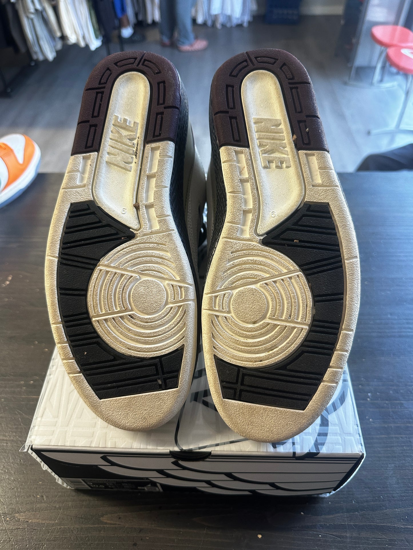 Pre-Owned Jordan 2 Retro A Ma Maniere Airness