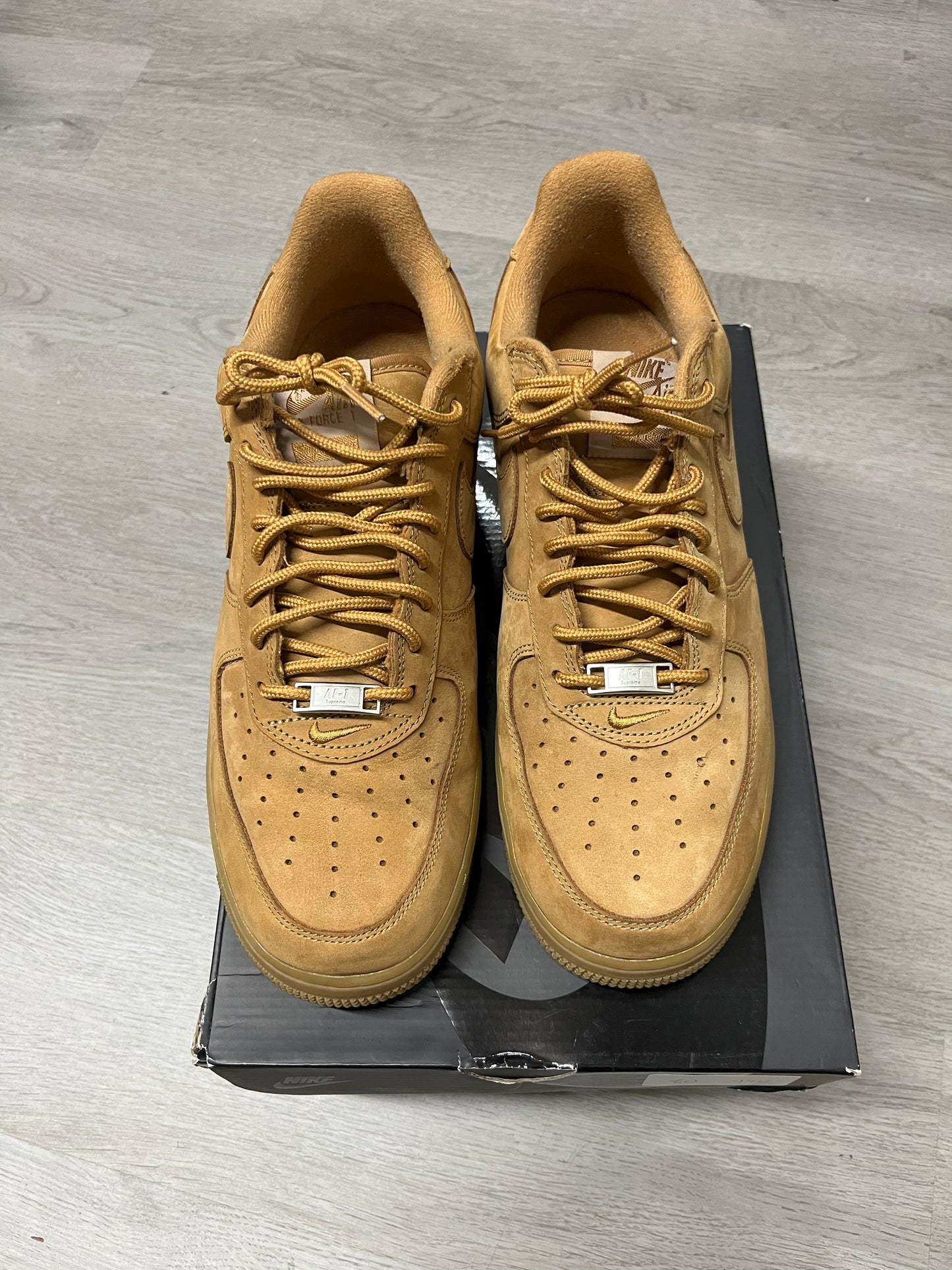 Pre-Owned Nike Air Force 1 Low Supreme Wheat