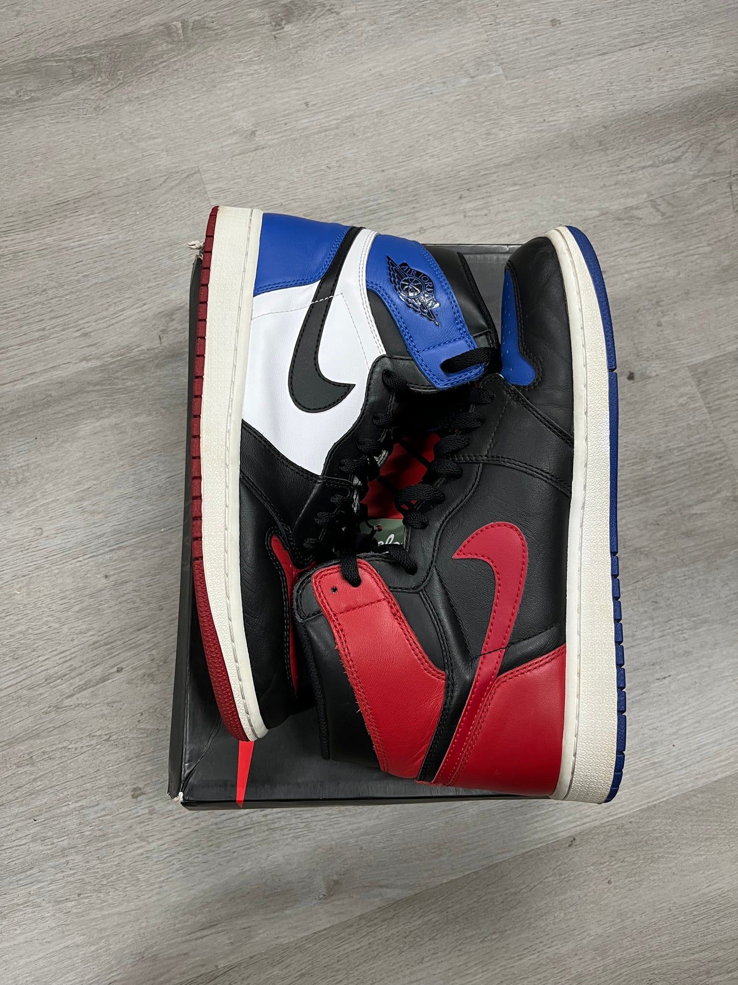 Jordan 1 Retro Top 3